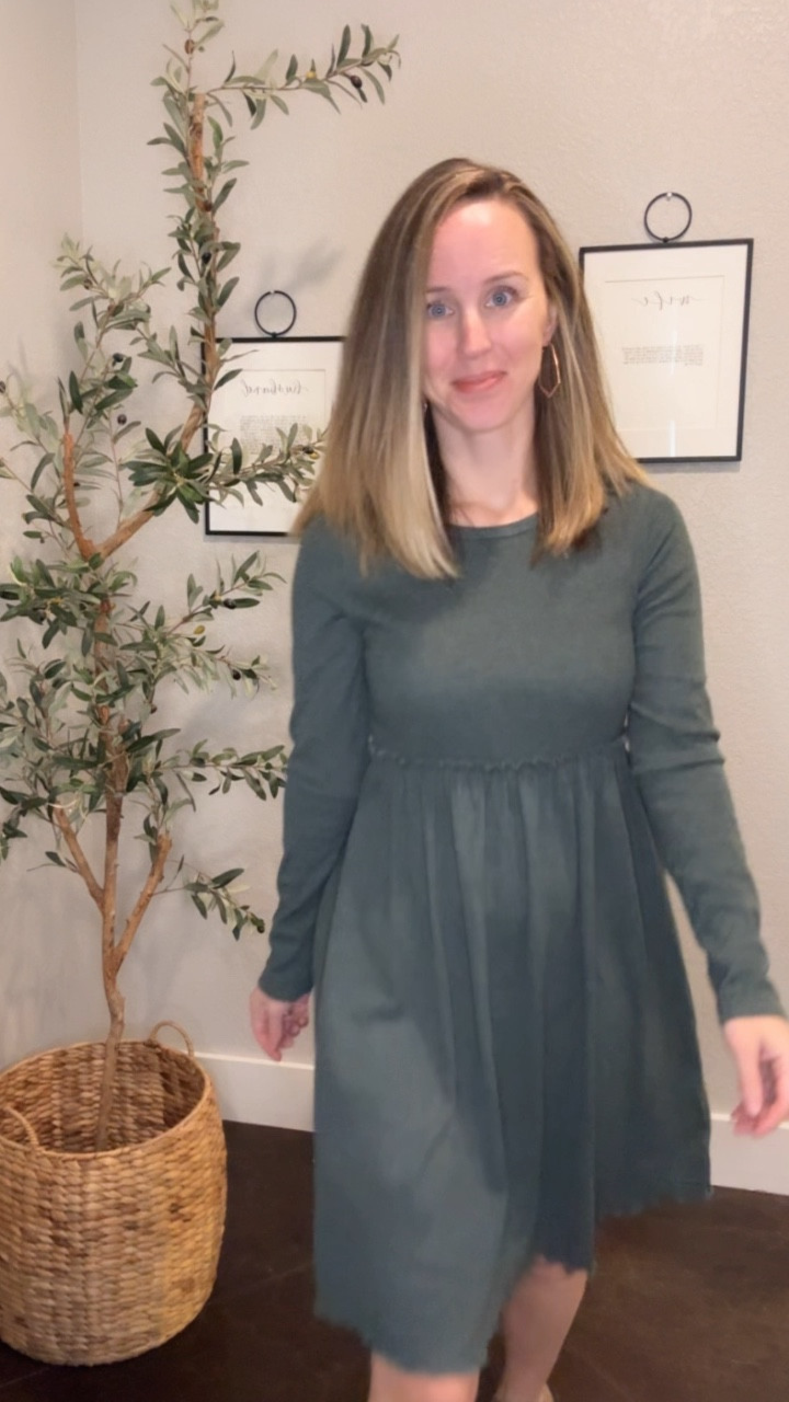POV:  you are looking for a cute, casual fall dress and found one on sale for less than $20. 

PS. It also comes in 8 colors! 

I am wearing a size small here and the fit is perfect.

#LTKSaleAlert #LTKSeasonal #LTKFindsUnder50