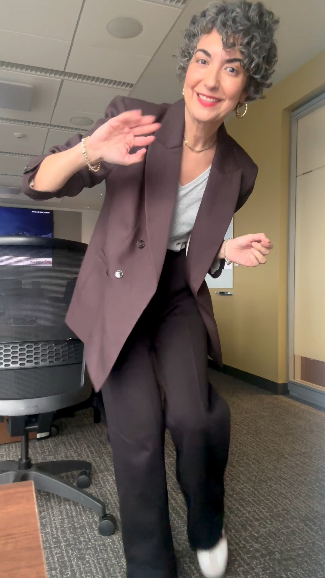 Tuesday OOTD - wearing a large in blazer. I sized up for a roomy fit 

#LTKFindsUnder100