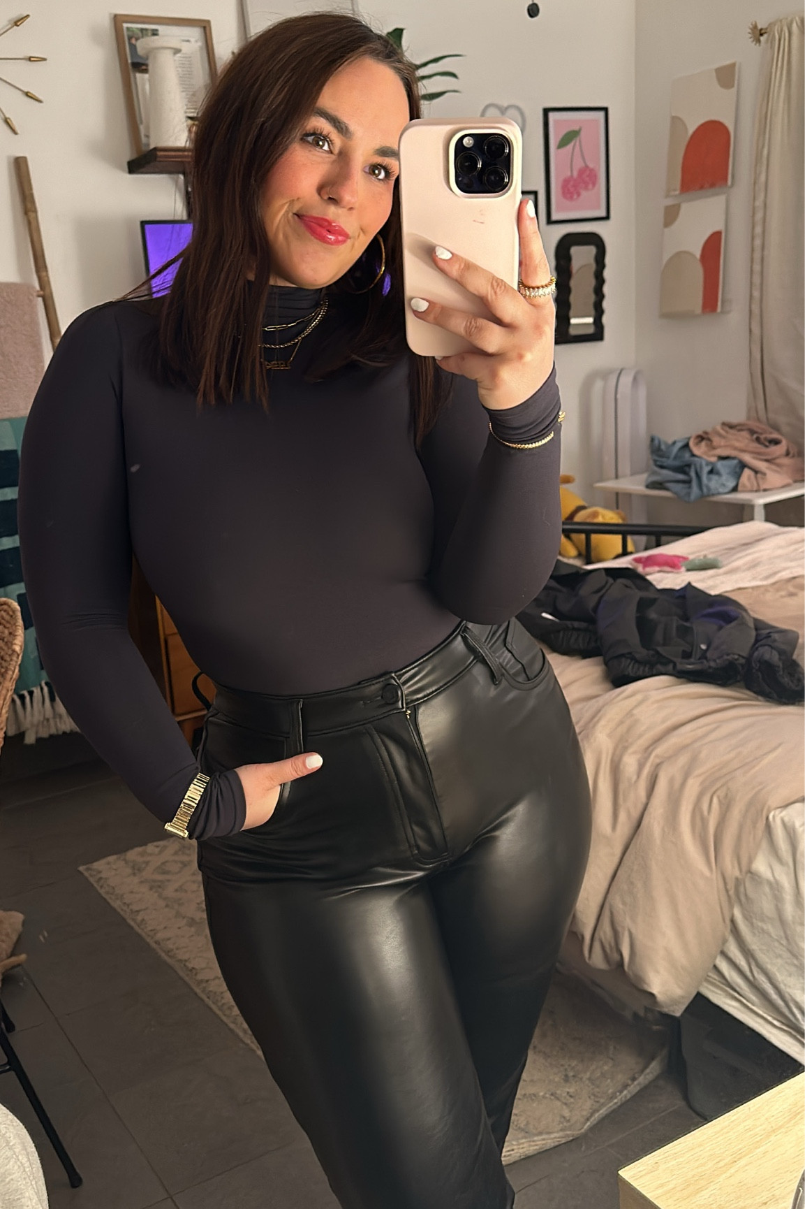 date night outfit #datenight #allblack #outfitideas

#LTKworkwear #LTKmidsize #LTKstyletip