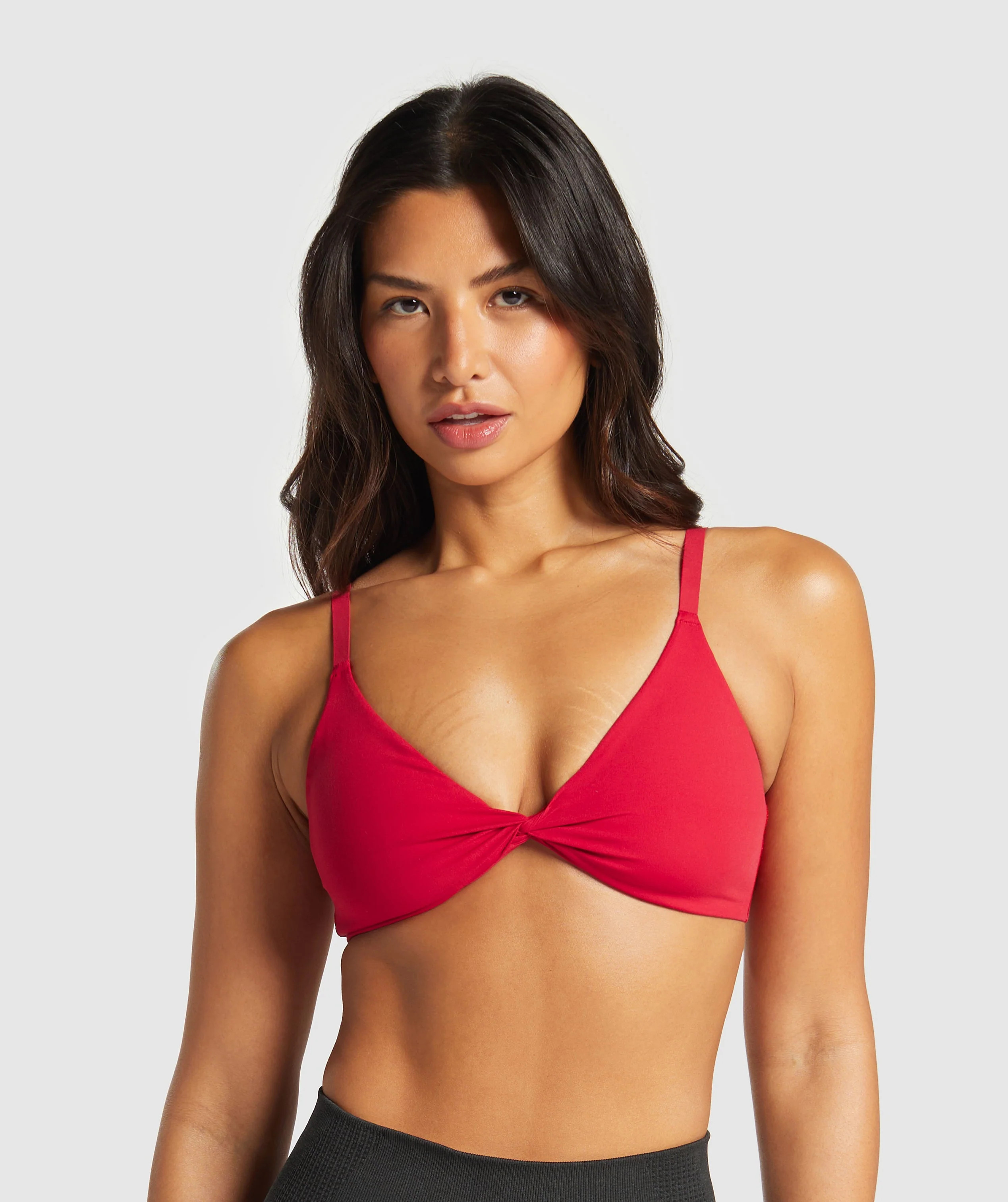 Gymshark Twist Front Bralette - Carmine Red | Gymshark CA
