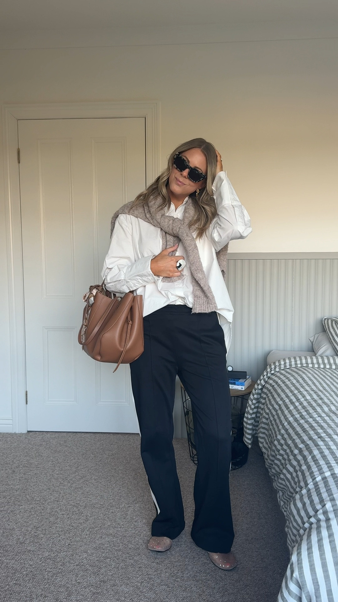 Mondays in the cutest fit ever! I’m wearing a 2 in the pants and a 14 in the shirt 🖤

#LTKstyletip #LTKworkwear #LTKaustralia