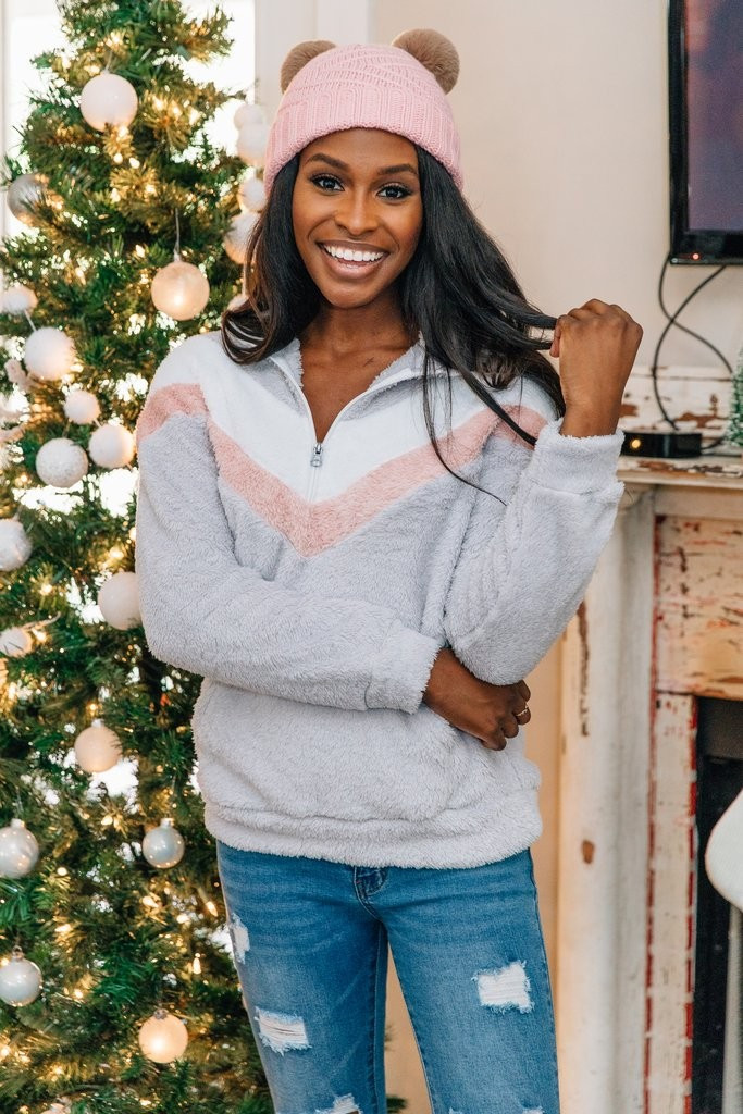 Catching The Vibes Gray Chevron Pullover | The Mint Julep Boutique