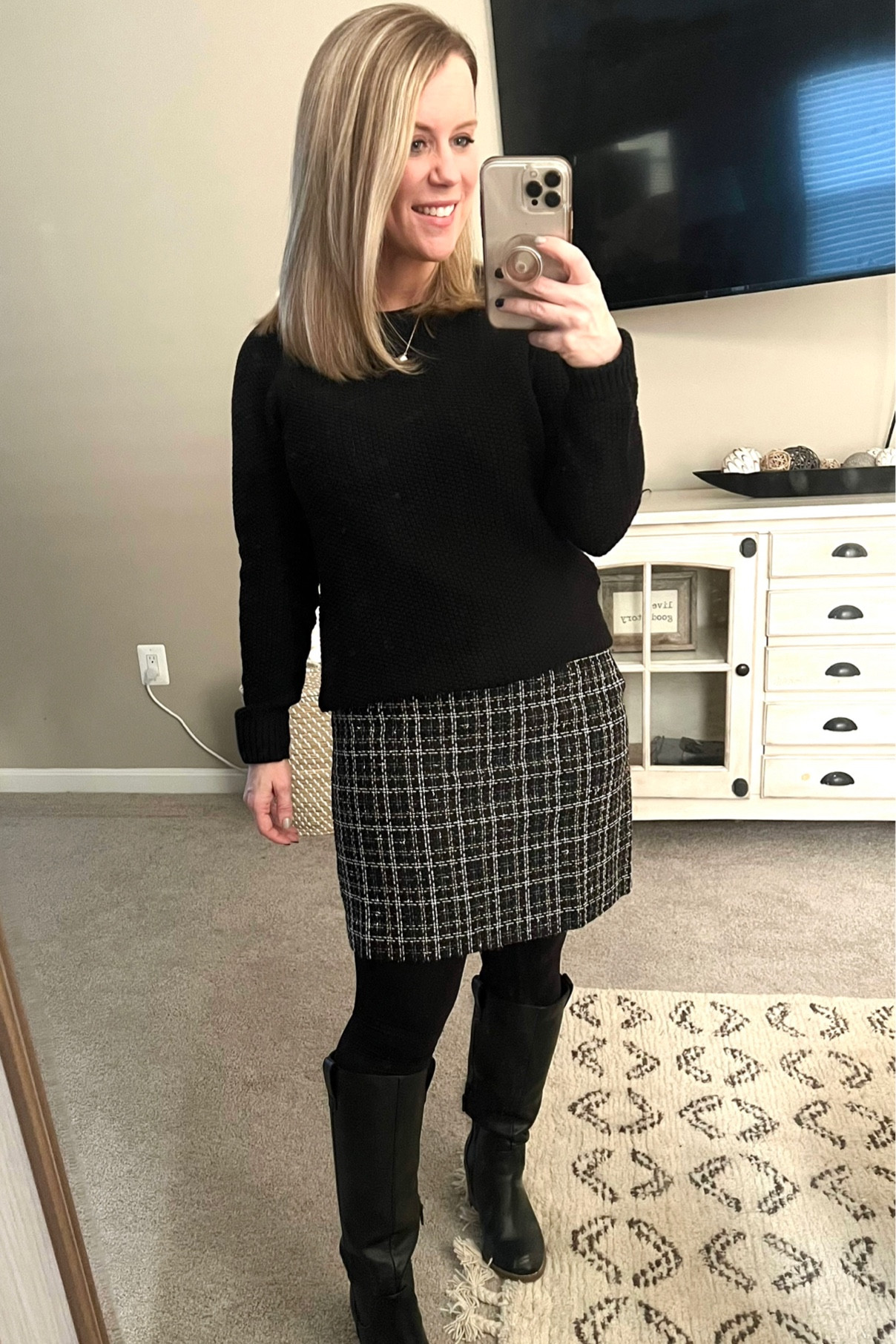 Last day for 40% off at loft ! Shop my look here 

Sale, skirt, holidays, tis the season 

#LTKSeasonal #LTKsalealert #LTKHoliday