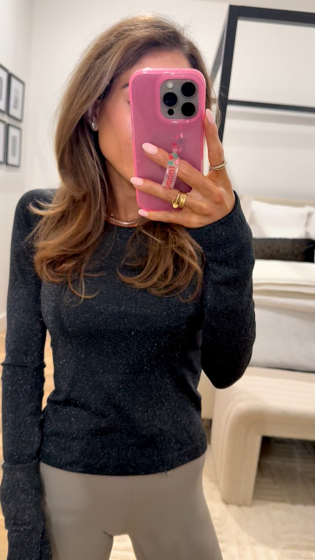 Sparkly shimmer long sleeve swiftly tech on sale wearing size 4 

#LTKFindsUnder50 #LTKFindsUnder100 #LTKSaleAlert