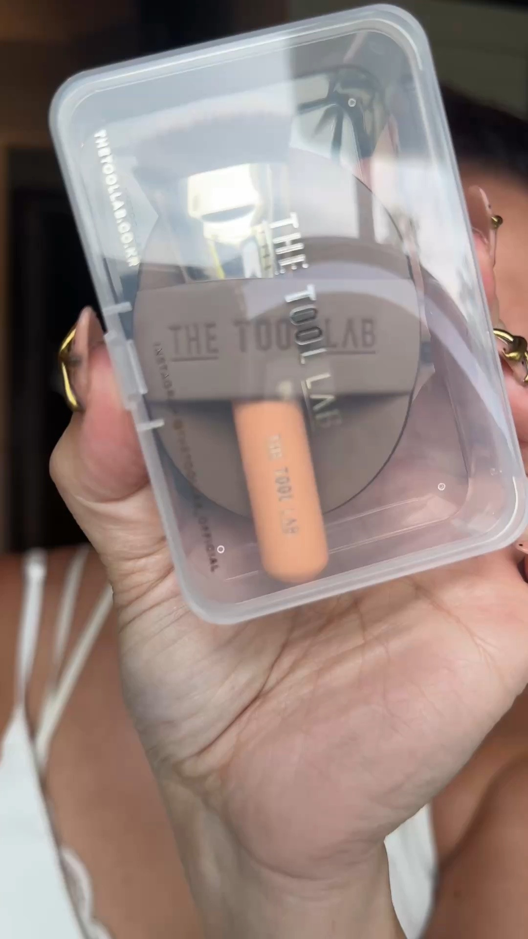 Talk about perfect application!! The tool lab helps get that perfect look with your foundation!!

#LTKgrwm #LTKmomlife #LTKmorningroutine