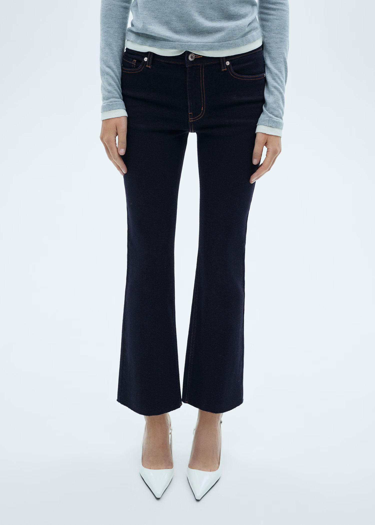 Sienna flared cropped jeans | MANGO (US)