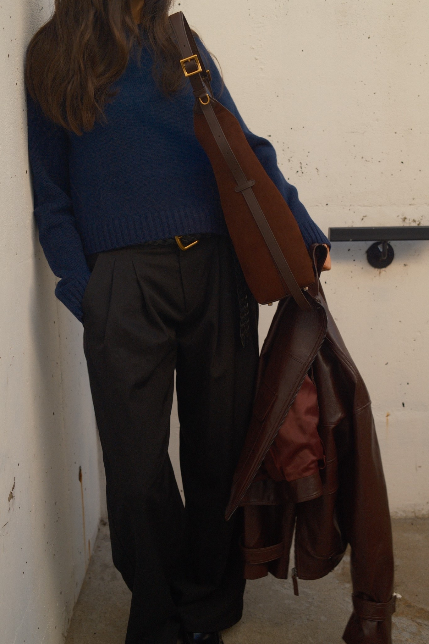 Fall tones. A navy sweater from Sezane styled with a Fabrique bag and jacket  

#LTKstyletip #LTKfall #LTKwinter