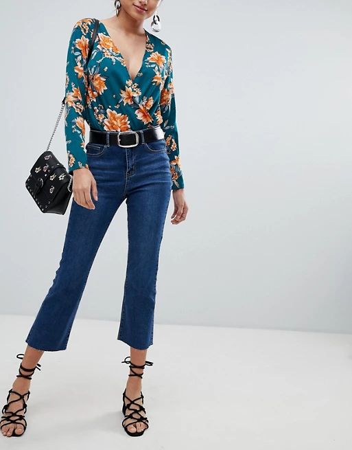Missguided cropped flare jeans in blue | ASOS US
