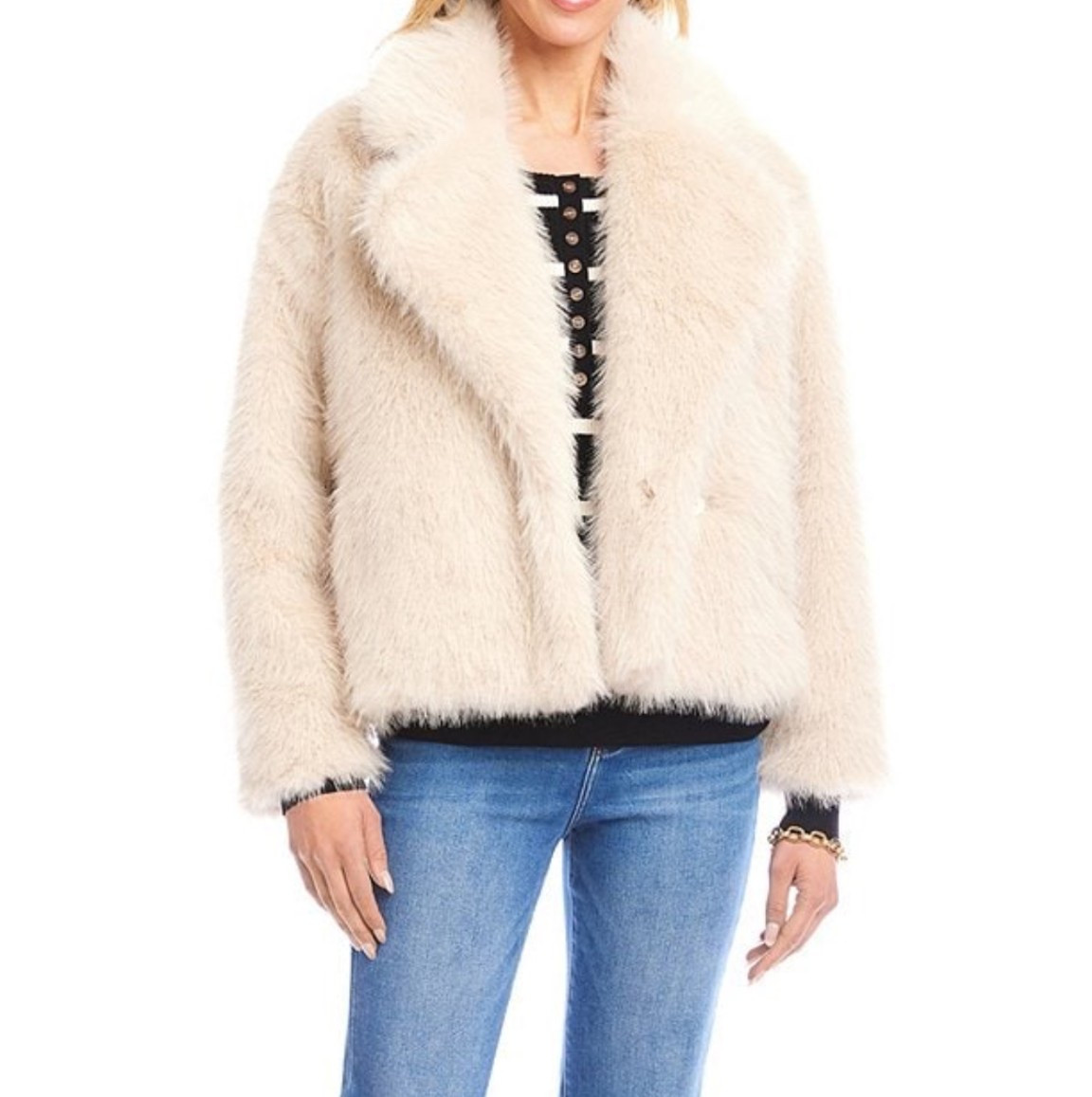 Faux Fur Cropped Jacket from Dillards on sale. Originally $238, now $159. Ships free. 





Faux fur jacket, faux fur coat, winter jacket, winter coat 

#LTKSeasonal #LTKTravel #LTKSaleAlert

#LTKWorkwear