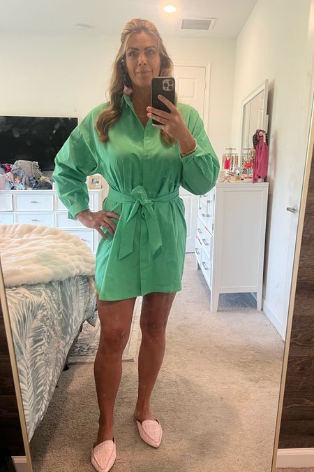 Add some touches of pink with this bright green t-shirt dress. It’s the perfect outfit to brighten a rainy day. Pair it with sneakers for a casual comfy look or dress it up with Mules or a heel. 

#LTKstyletip #LTKFestival #LTKSeasonal
