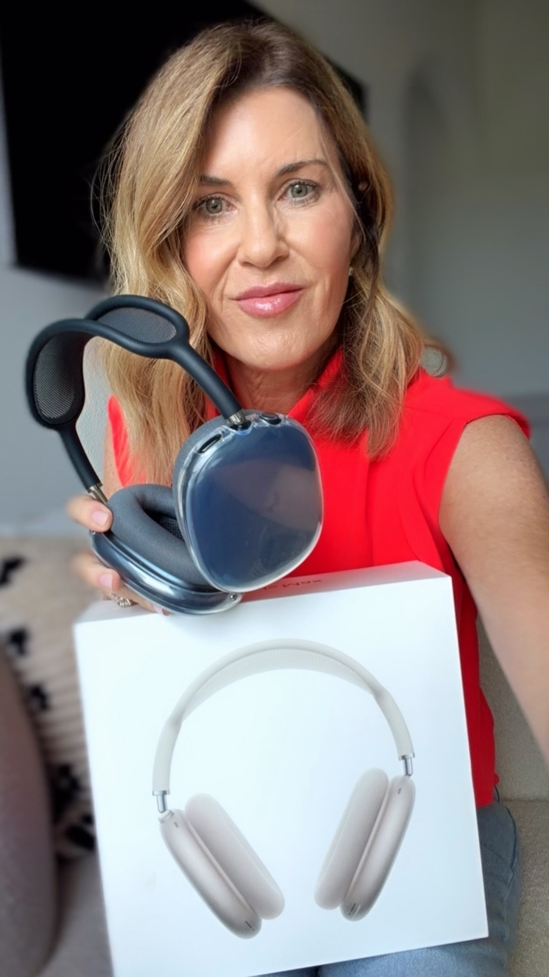 So comfortable and the sound quality is amazing g. My favorite headphones 

#LTKMothersDay #LTKOver40