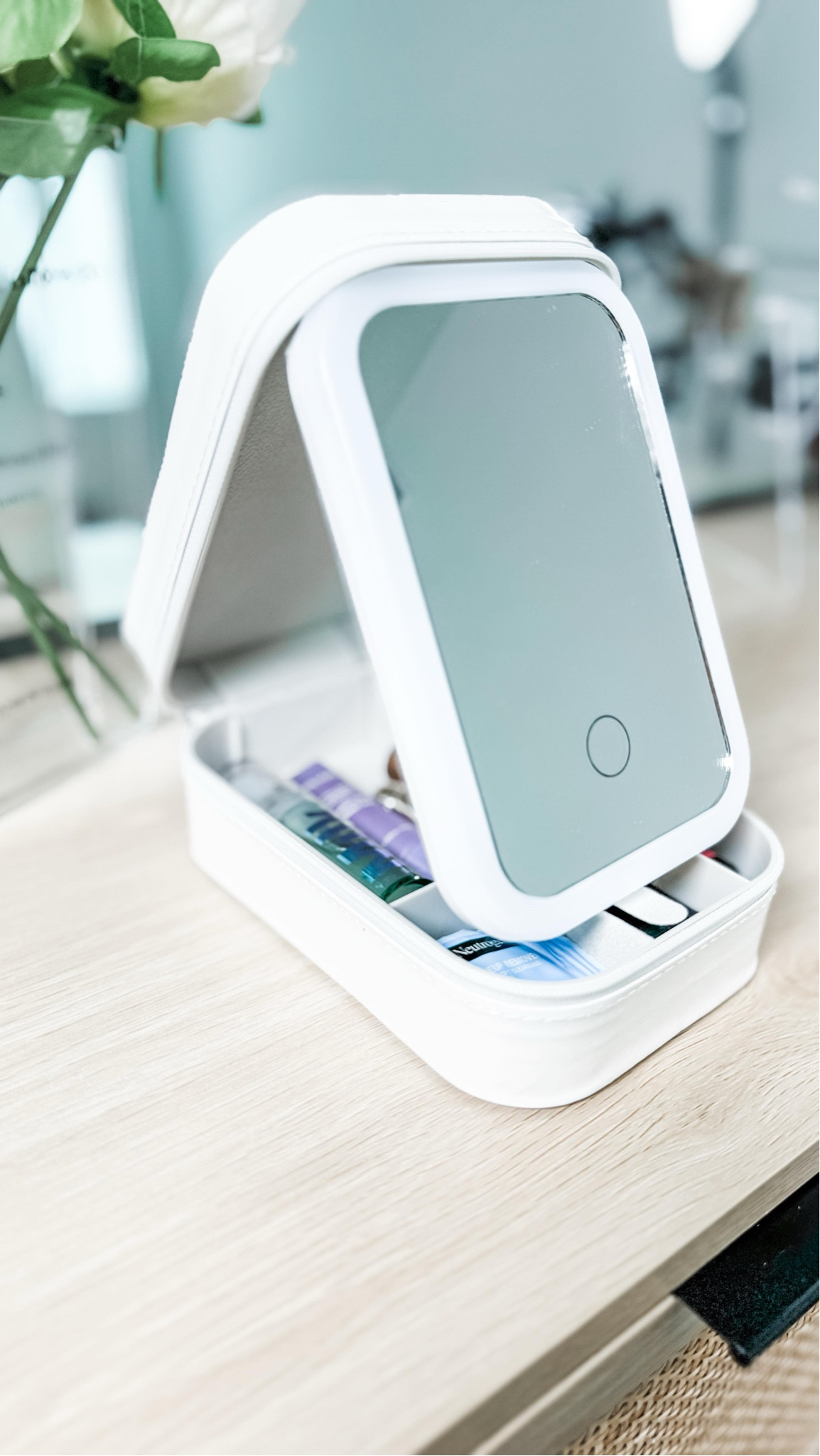 This little travel vanity is small enough to fit inside of your purse! Makes it so easy to do touch-ups throughout the day or to apply on the go! Great for travel or everyday!

3 LED light settings and it’s rechargeable with a long lasting battery!

You can even use it for jewelry! Oh and it’s affordable! 

#neatlyembellished #professionalorganizer #homeorganizer #homeorganizing #organization #organizingideas #organizingtips #organizinghacks #organizedhome #organizedmom #organizedlife #amazon #amazonmusthaves #amazonfavorites #amazonfinds #amazonfaves #amazoninfluencer #amazoninfluencerprogram #amazonhome #vanity #vanitymirror