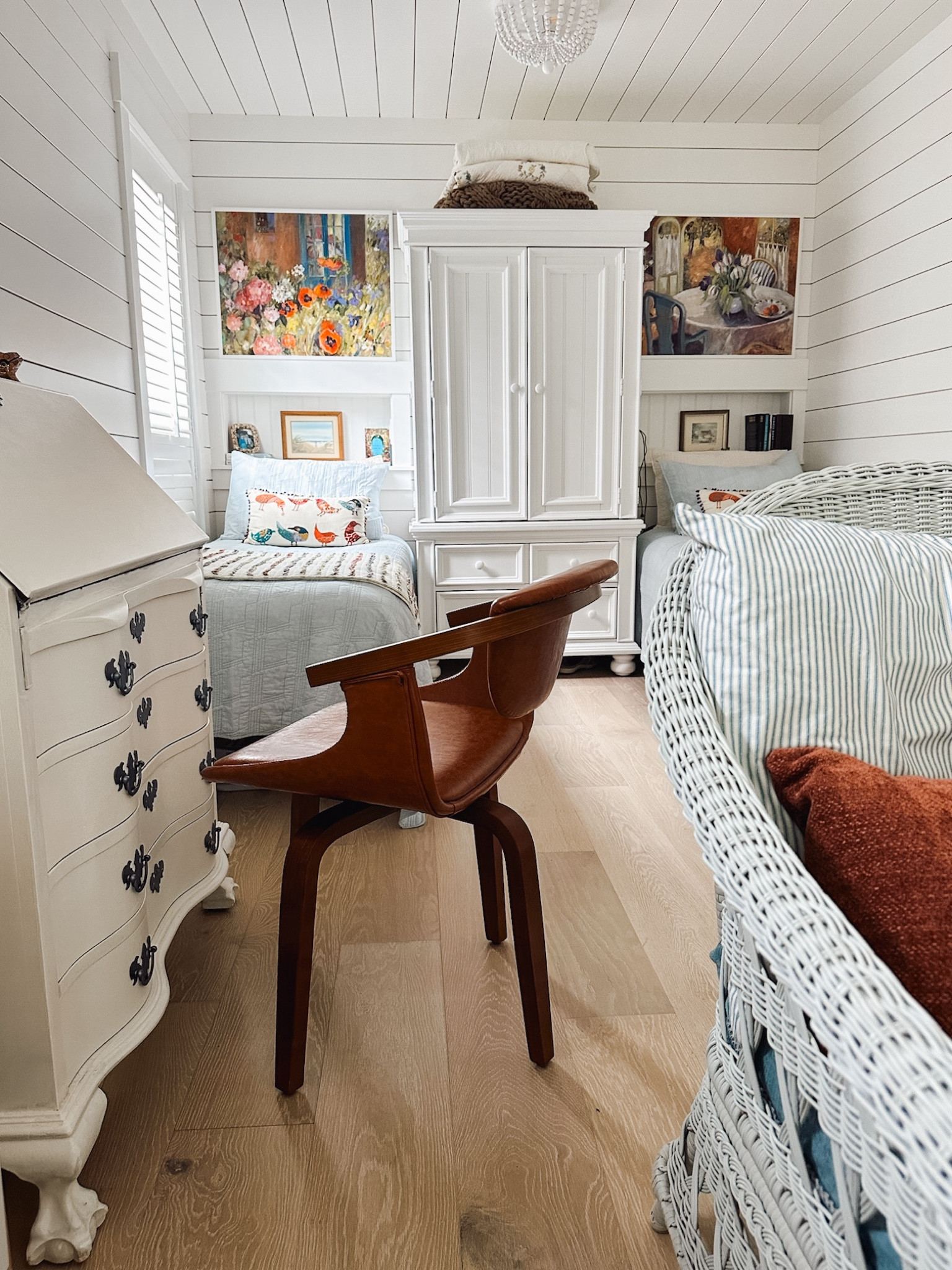 Tiny cottage / Faux leather desk chair with no wheels for small space, mid century modern, quilts on beds

#LTKSeasonal #LTKStyleTip #LTKHome