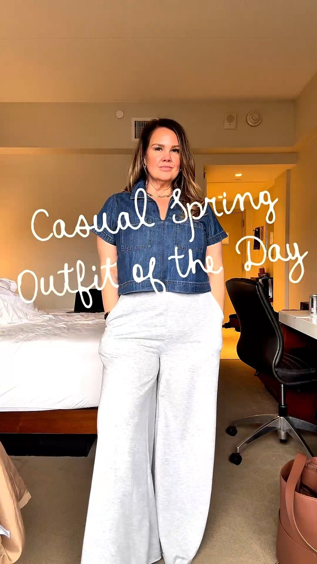Casual spring outfit perfect for running errands, grabbing a coffee, or chasing kids! 

Sizing Details: 
Top Med 
Pants Large 
Trench is old from
Target, linked similar options 

#LTKOver40 #LTKmomlife #LTKMidsize