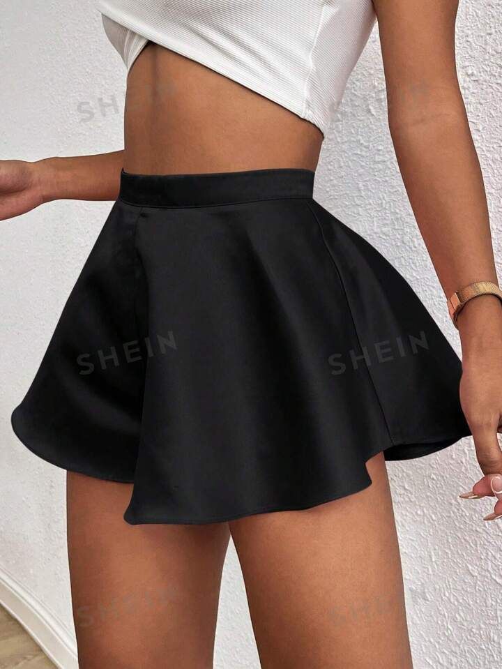 SHEIN Essnce Solid Wide Leg Shorts | SHEIN