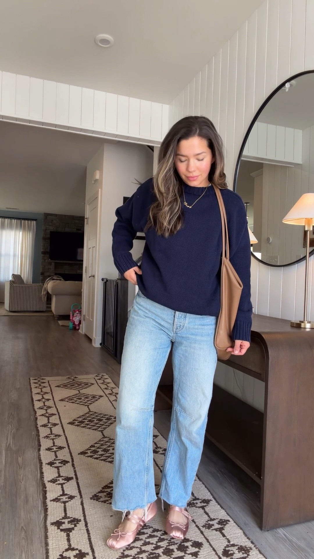 XS in the sweater, 25 in denim (they run big) size down.


Petite style
Mom outfit
Casual ootd 

#LTKgrwm #LTKPetite #LTKootd