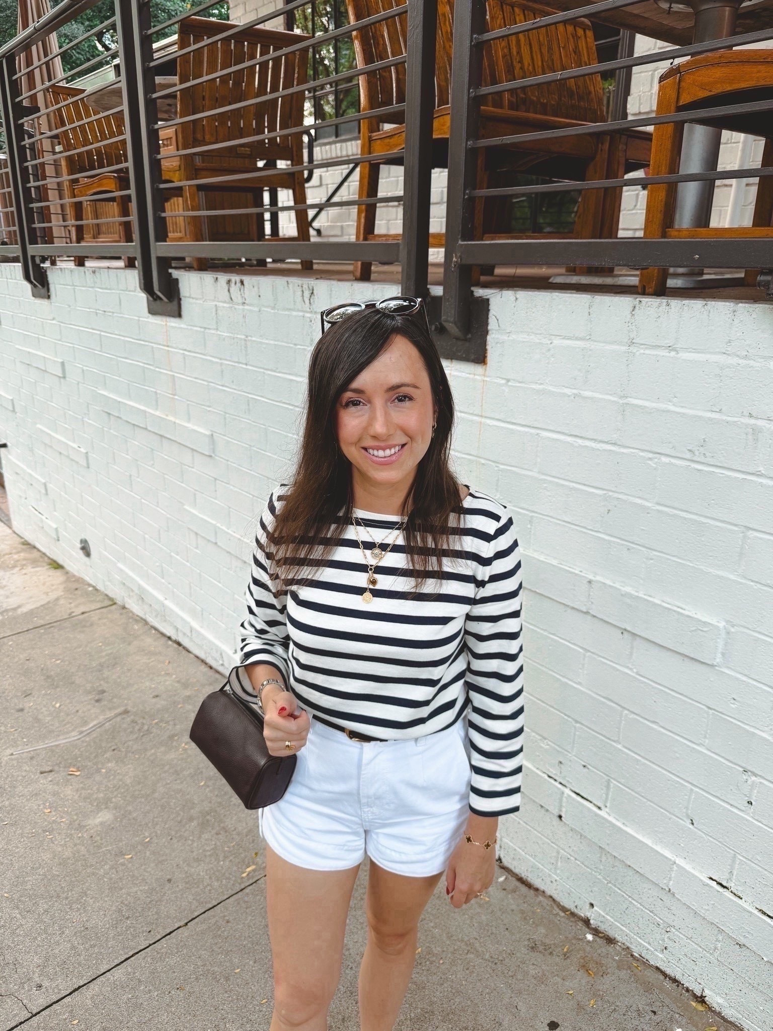 The best stripe tee with white shorts!



#LTKFindsUnder100 #LTKootd #LTKSeasonal