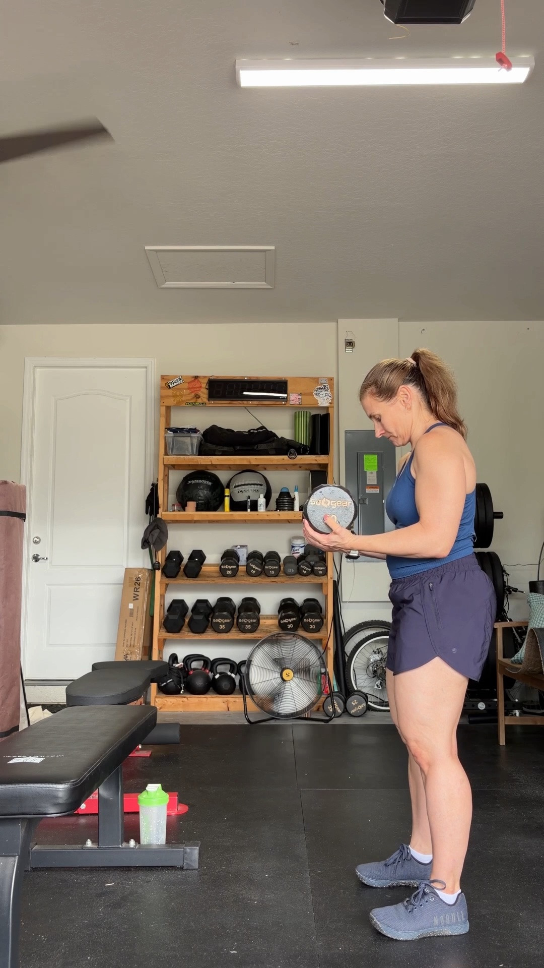 Bicep curl isometric hold for 60 seconds — tried to do almost 3x Adalind’s weight (she’s still tiny at 7 pounds now)

#LTKmomlife #LTKActive #LTKfitnessgoals