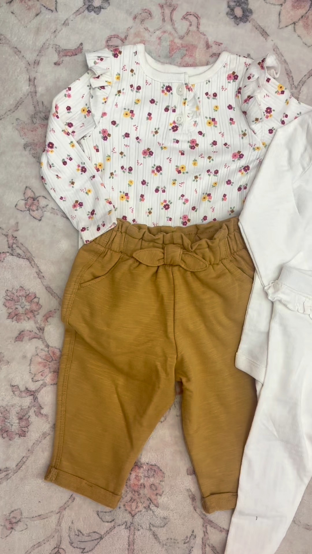 Baby girl fall finds under $5 🩷🍂

#LTKFamily #LTKBaby