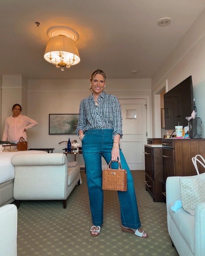 Timeless style is perfect for your seasonal refresh! Love these pieces that are neutral and go with everything. s

#LTKMothersDay #LTKOver40 #LTKMidsize