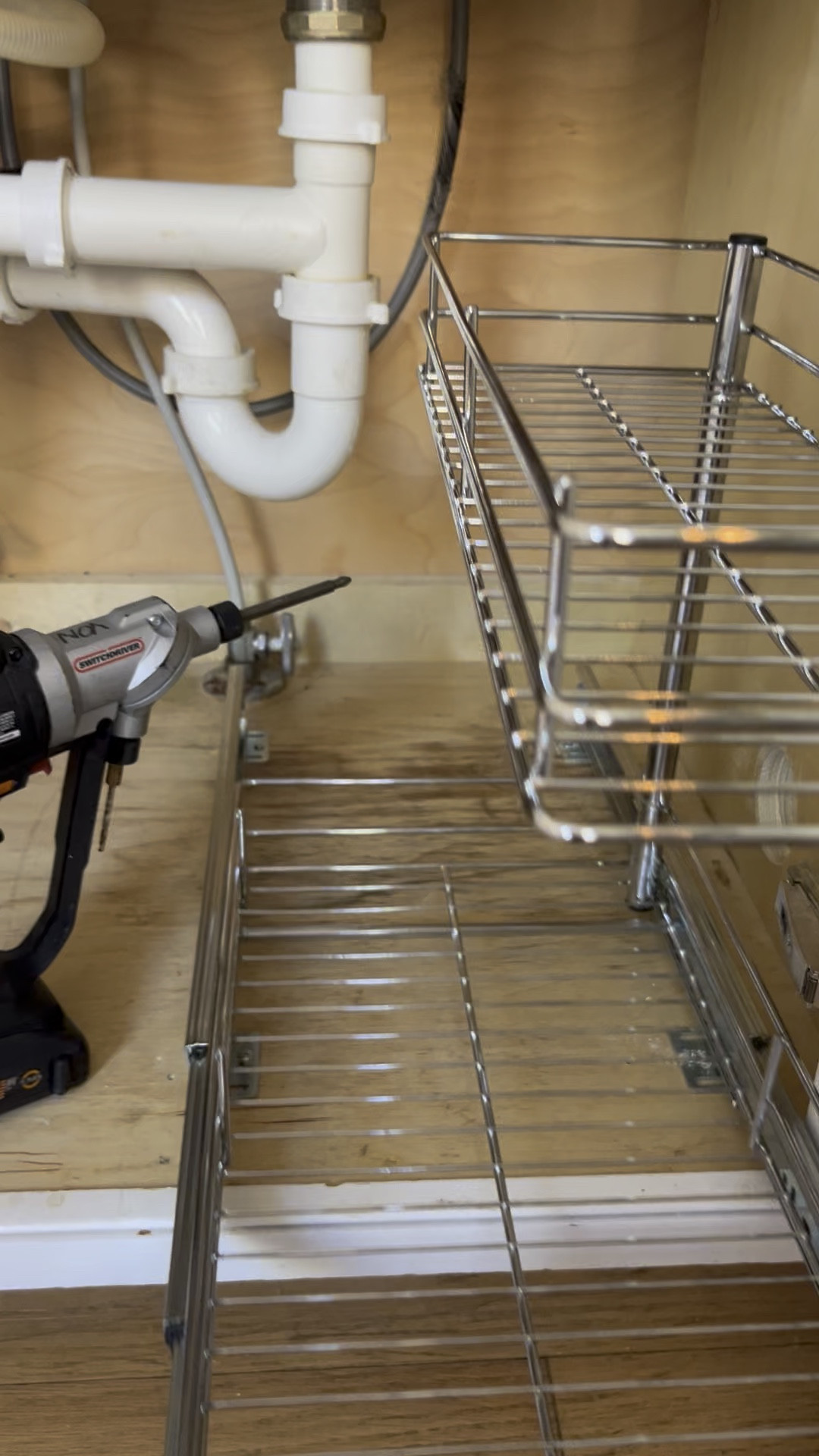 Kitchen sink staple- slide out cabinet insert. You can easily flip the direction of the slide out based on the location of plumbing under your sink.  
.
.
.

#savannahorganizer 
#houseofvon  #savannah #professionalorganizer #declutter #professionalorganizing  #closetgoals #ltkcreator 
#organization #organizedlife



#LTKFamily #LTKHome