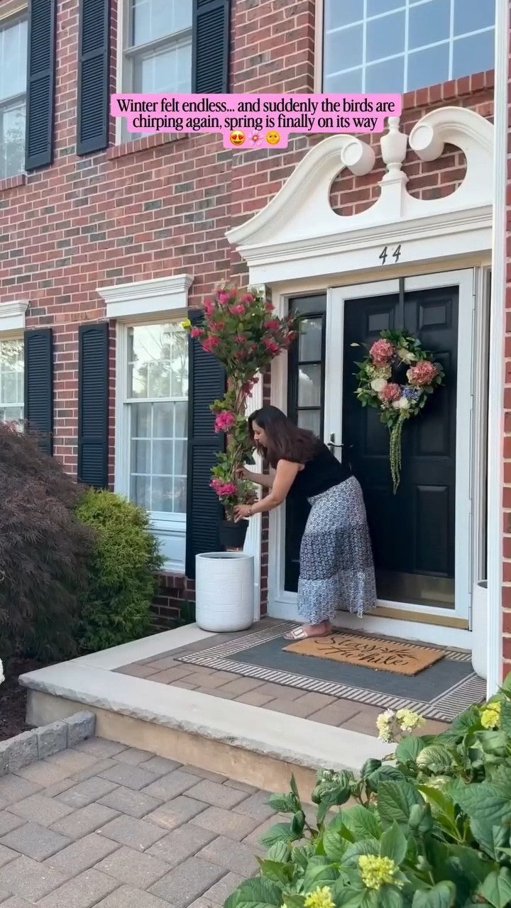 #Ad After what felt like the longest winter ever… the birds are finally chirping and spring is almost here 🌿 I’m so ready for outdoor get-togethers with family and friends! And most importantly, backyard coffee dates with hubby are officially back☕️ #WayfairPartner

Is your patio ready for spring? @wayfair is my go-to for outdoor seating that transforms patios, decks, and backyards into your own little getaway. From cozy sun-soaked corners to hosting big gatherings, they have everything you need to turn your space into the ultimate staycation spot. #wishyouwerehere #outdoor #Wayfair @shop.ltk #ltkit #liketkit

#LTKSeasonal #LTKSaleAlert #LTKHome