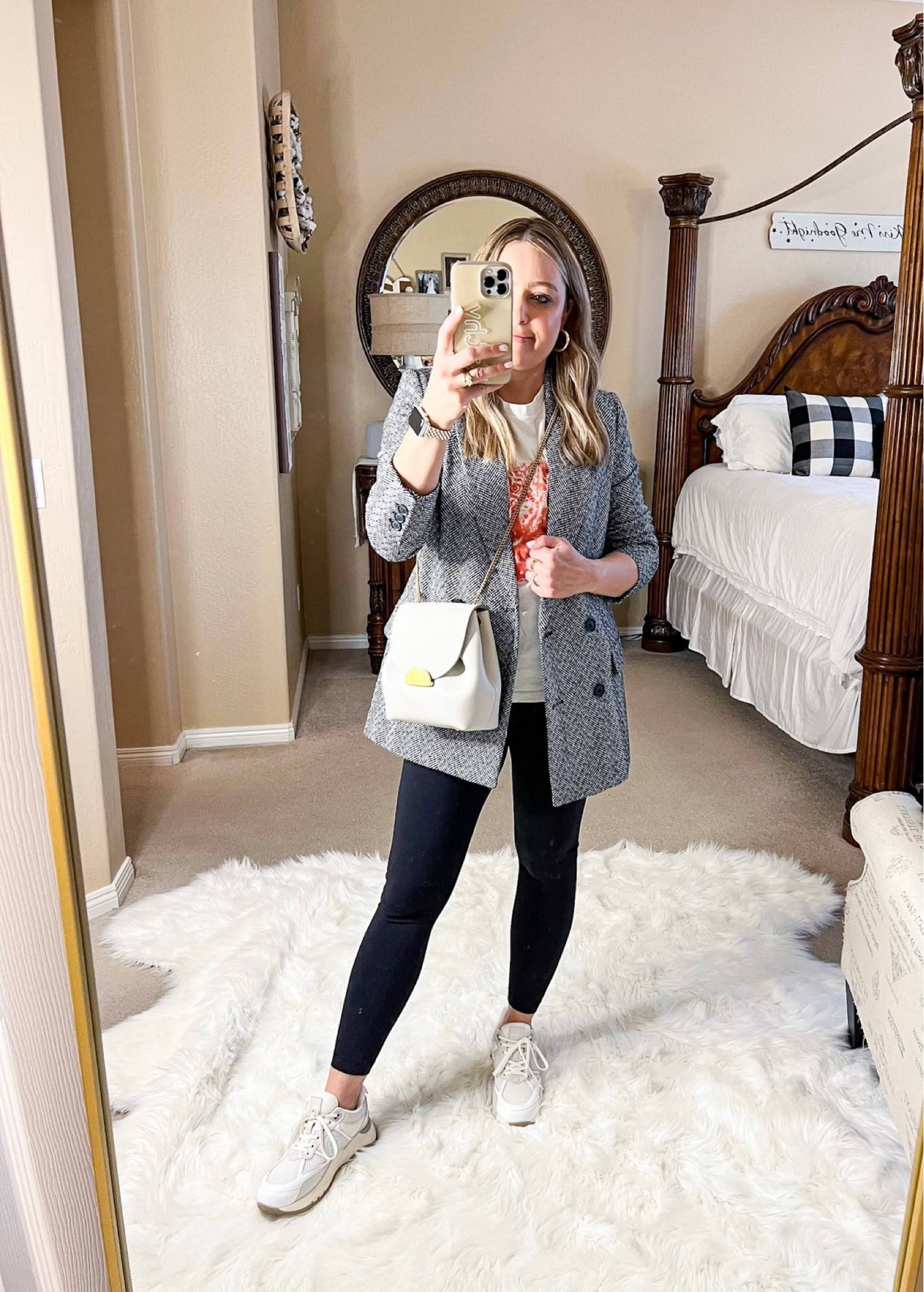 Easy outfit formula: Blazer + Graphic Tee + Leggings = 🖤

Sharing several of my favorite pieces here that I go-to on a regular basis. 

Blazer. Graphic tee. Polene. Polene Paris. Lululemon.  Align leggings. Anine Bing. Dad shoes. Dad sneakers. H&M  

#LTKstyletip #LTKshoecrush #LTKFind
