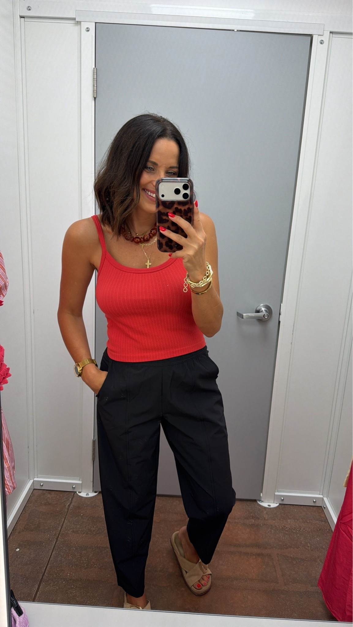 This ribbed tank is SO soft and one of those basics you’ll reach for all the time. 🤍 These athletic pants are lightweight, comfy, and actually look so much more expensive than Walmart. Such a good everyday outfit!

✨ Wearing size XS
✨ 5’3” for reference

#WalmartFashion #WalmartFinds #AffordableFashion #Athleisure #EverydayStyle #ComfyStyle #BudgetFashion #OOTD #CasualOutfit #WalmartStyle #LTKStyle #LTKCreator #StyleOnABudget #FashionFinds