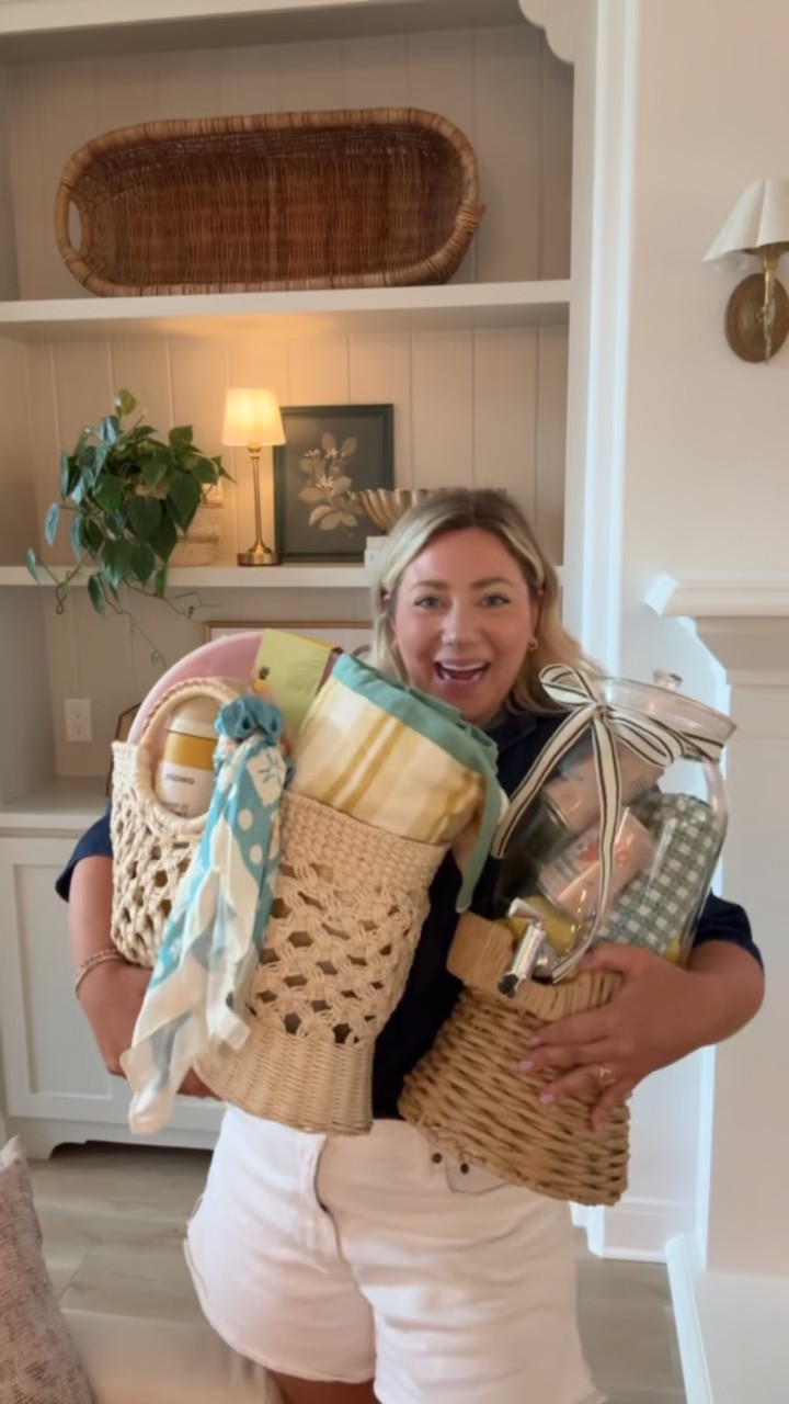 Mother’s Day finds!! All from Target! 

THEBLOOMINGNEST target Mother’s Day bag beach water bottle entertaining home 

#LTKSeasonal #LTKStyleTip #LTKItBag