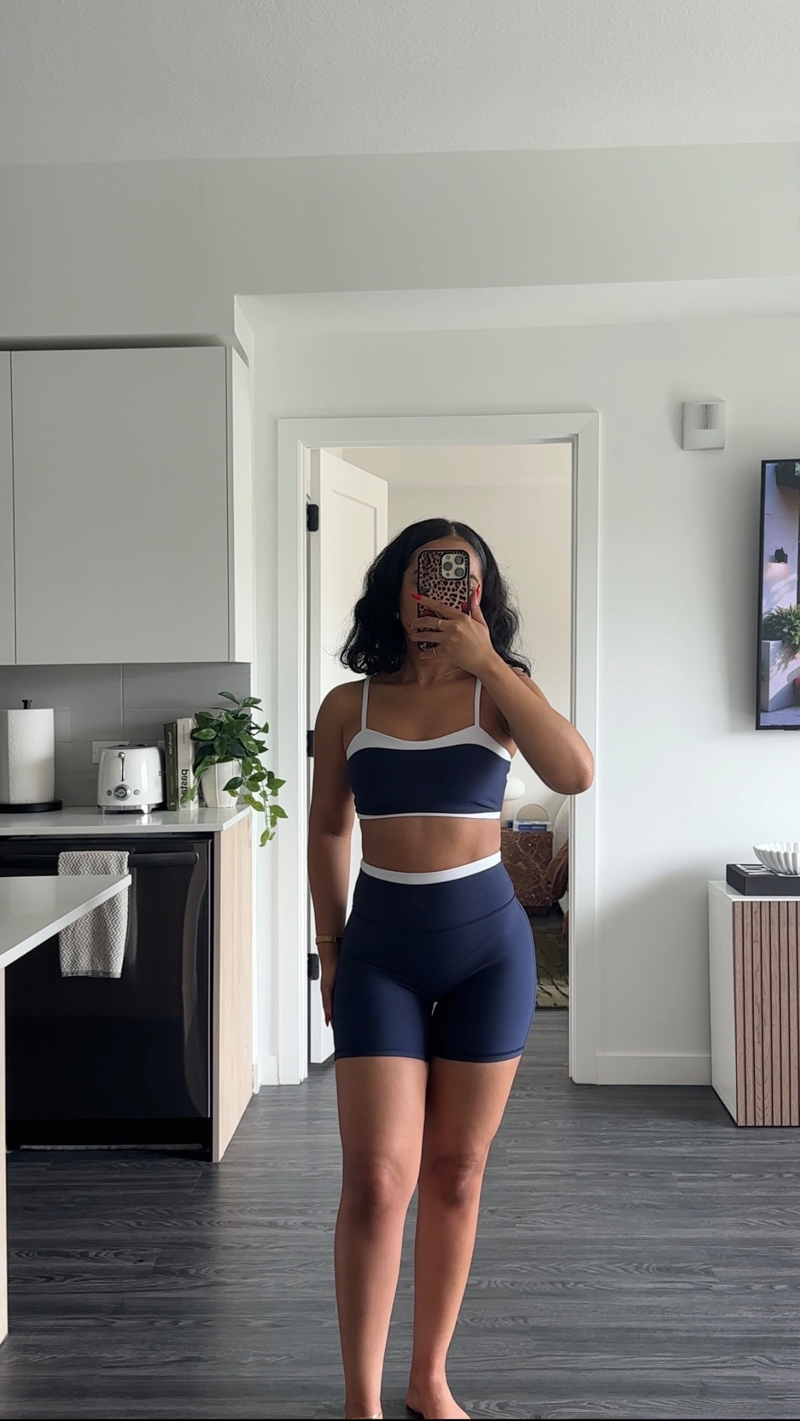 wearing size s @abercrombie ✨