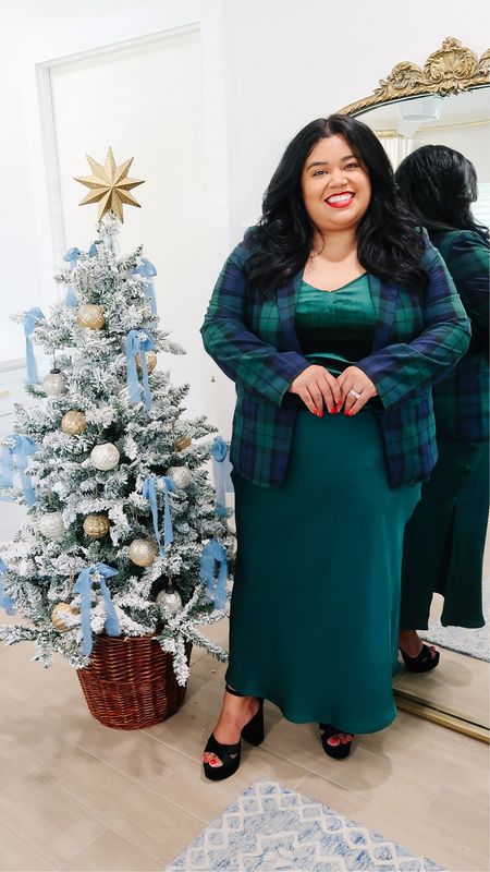 ✨ SMILES AND PEARLS MAURICES HOLIDAY OUTFIT ✨ 

✨ These outfits are perfect for any holiday event. Maurice’s festive outfits are perfect for a holiday party, festive workwear, or a night out!

Maurice’s, plus size fashion, holiday outfits, Christmas, boots, wedding guest, fall outfit, holiday dress, holiday photos, size 18, boots


#LTKHoliday #LTKplussize #LTKSeasonal