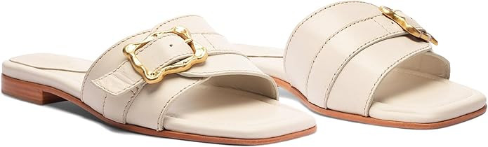 SCHUTZ Women's Wavy Flat Sandal | Amazon (US)