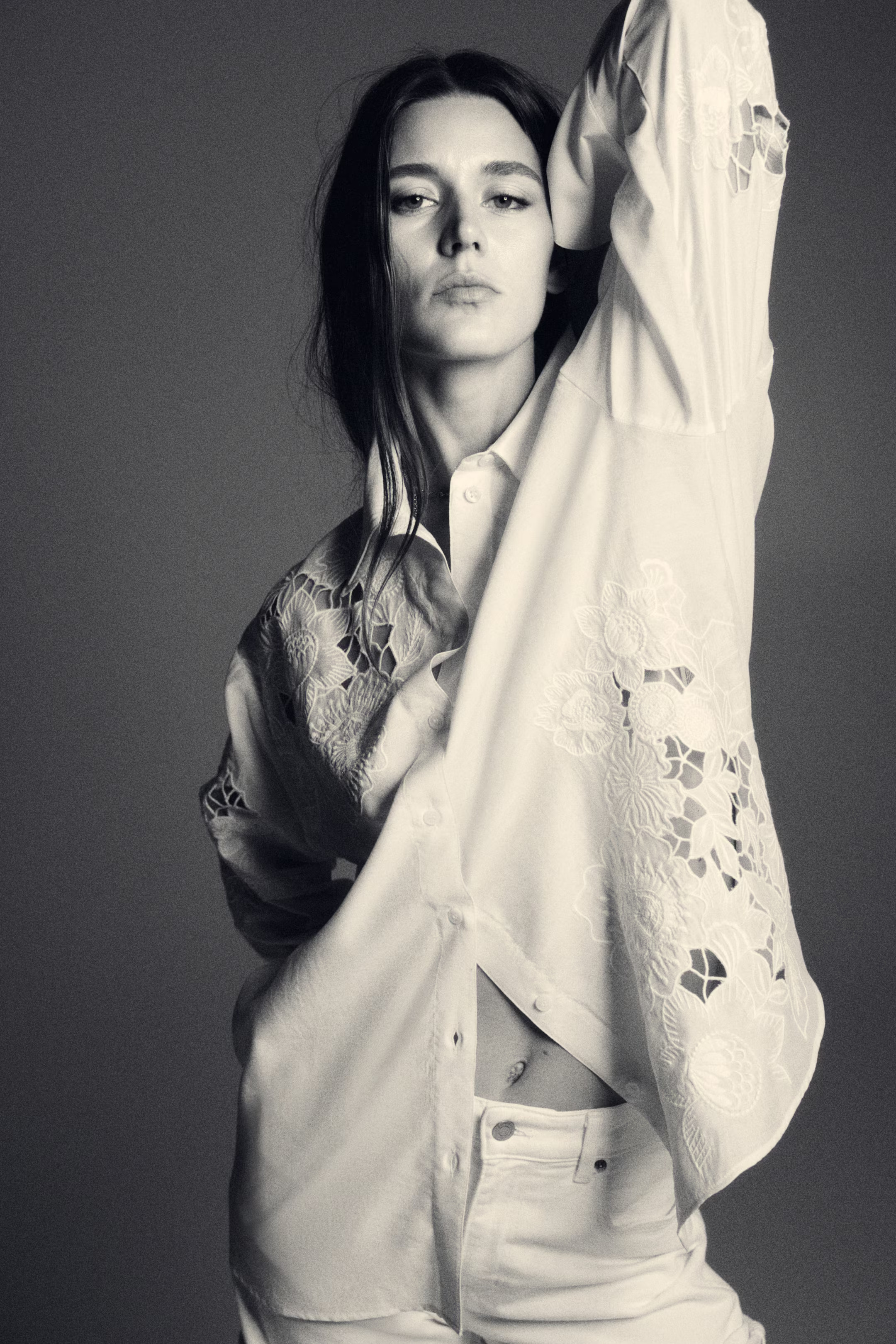 Broderie anglaise shirt | H&M (UK, MY, IN, SG, PH, TW, HK)