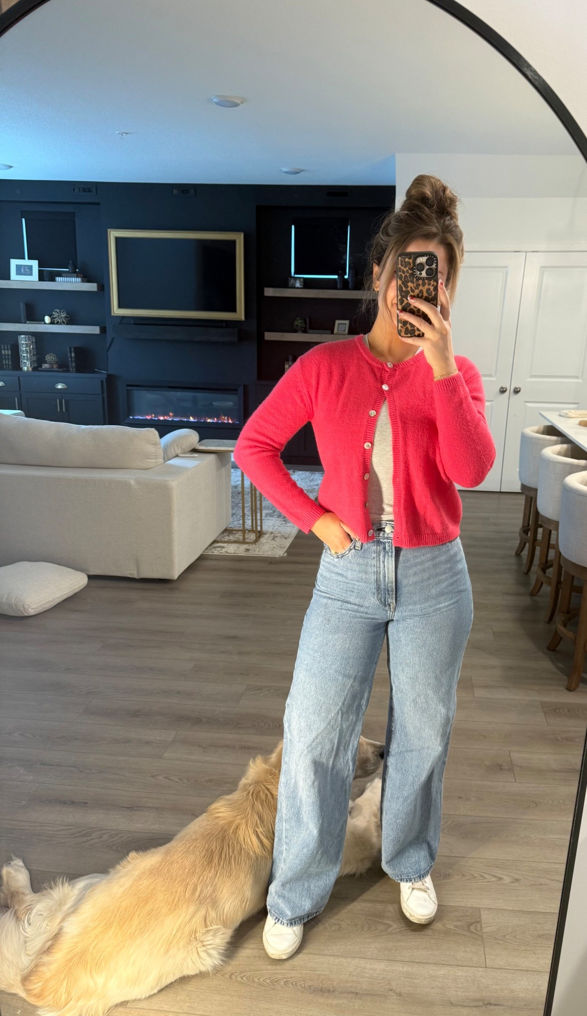 A Valentine’s Day inspired OOTD 💘💌 I love these jeans, they fit perfectly!! #ValentinesDayOutfit #ValentinesOOTD #CasualValentines #DateNightStyle #EverydayChic #JeansAndCardigan #WinterOutfitInspo #NeutralStyle #EffortlessStyle #ClassicOutfit

#LTKootd #LTKValentine