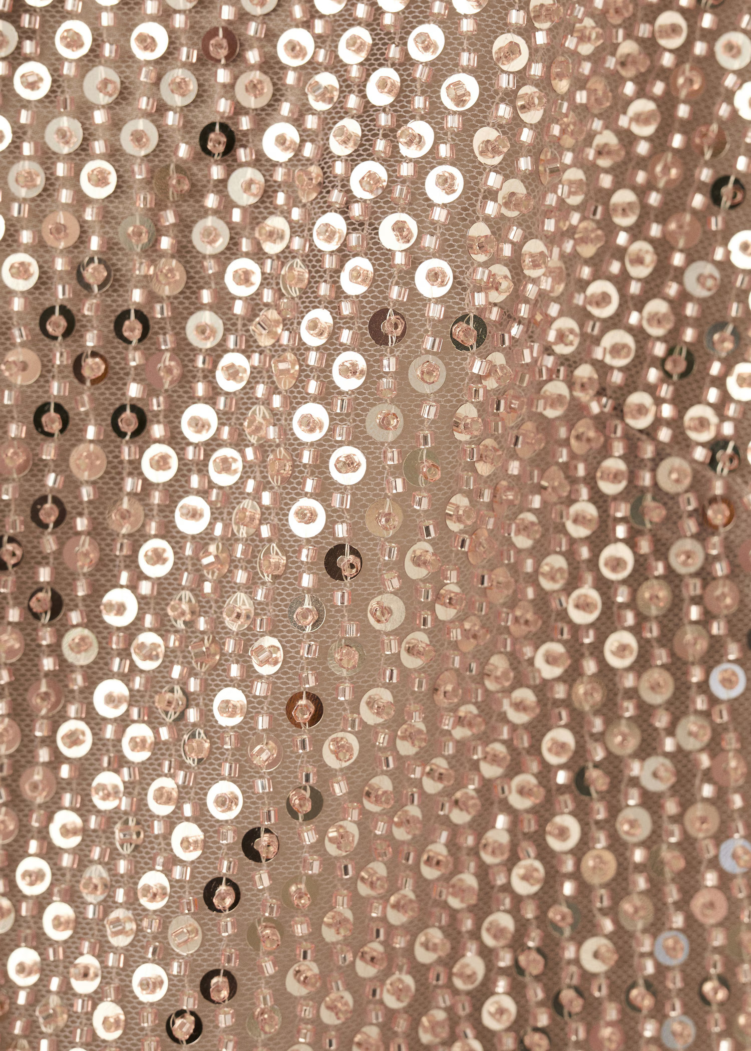 Top with sequins and bow | MANGO (UK)