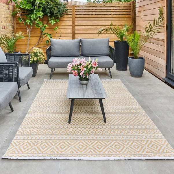 Jazz Traditional Indoor Outdoor Rug | Dunelm (migrated)