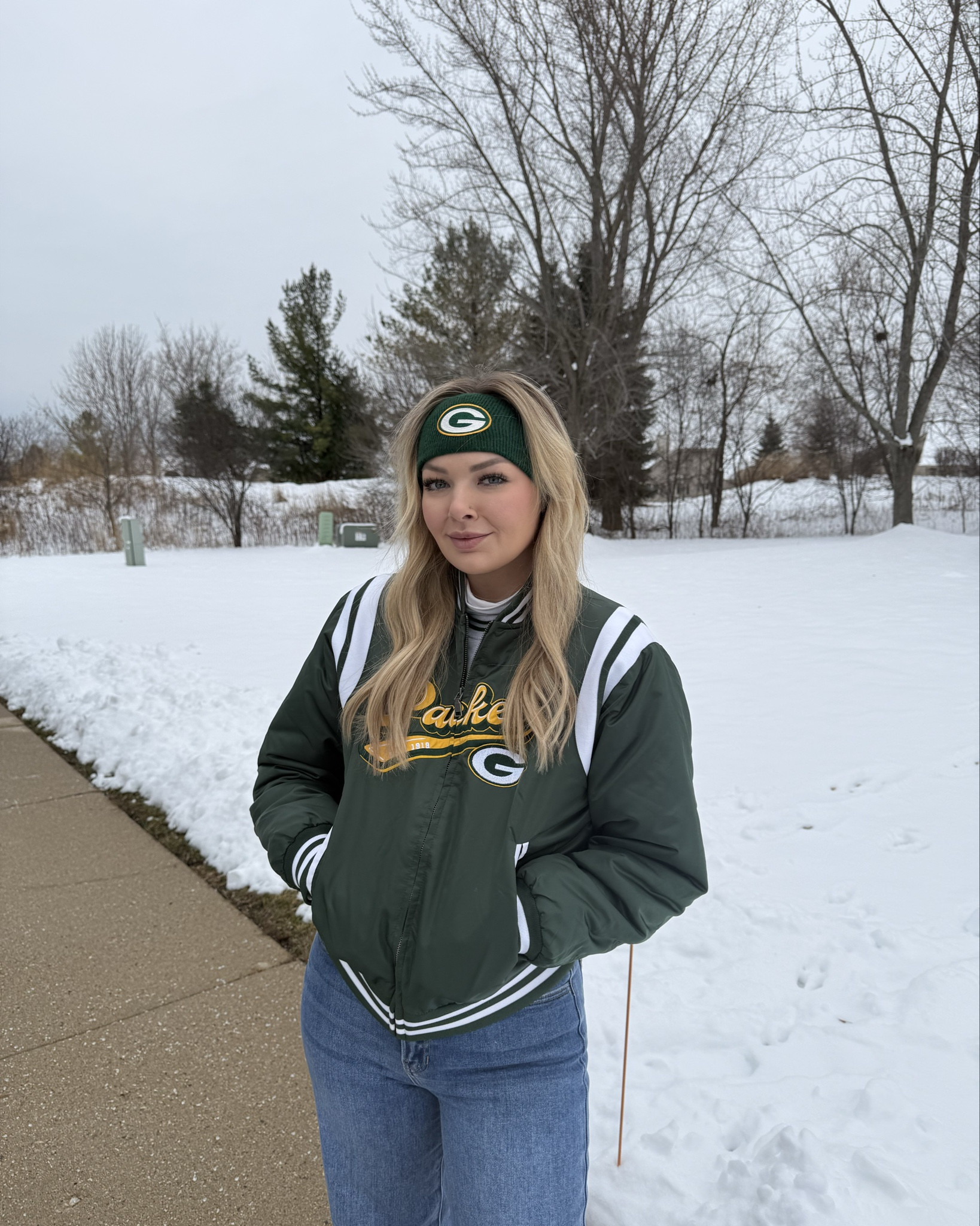 Tis the season! Wear by EA Packers jacket! Wearing a M 💚💛

#LTKSeasonal