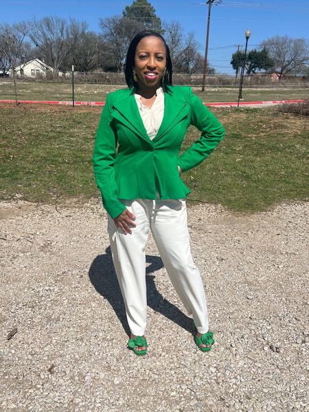 Green and beige spring look


#LTKworkwear #LTKstyletip
