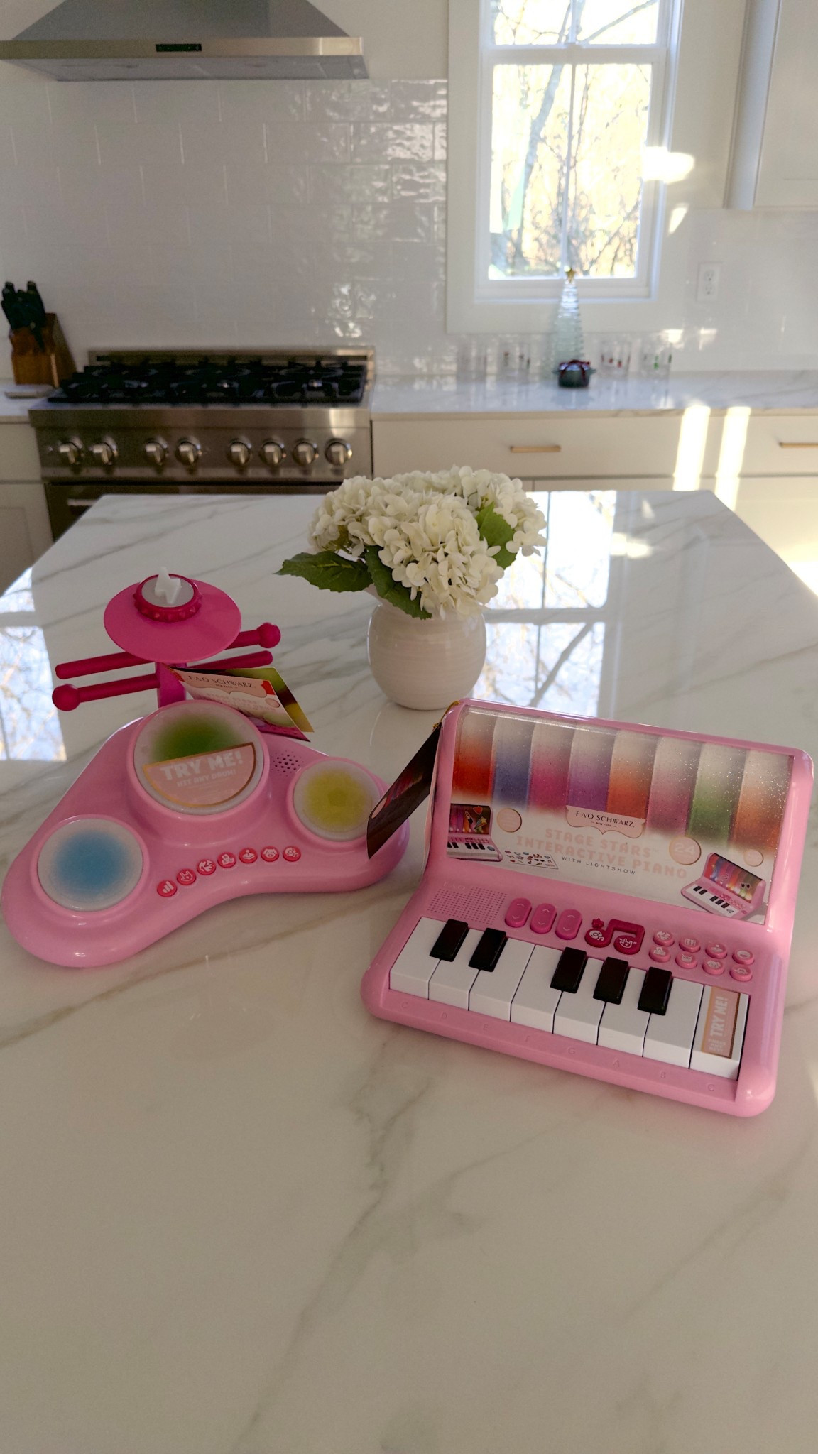 Daisy’s first piano and drum set!!! 🥰🩷

#LTKBaby #LTKHoliday #LTKGiftGuide