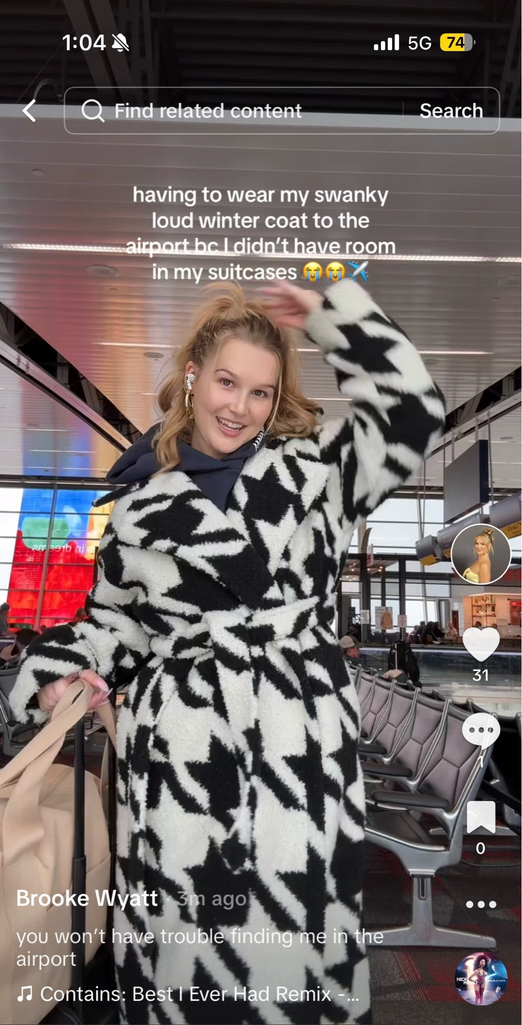 Airport outfit 🫶🏻

#LTKSeasonal #LTKHoliday #LTKCyberWeek