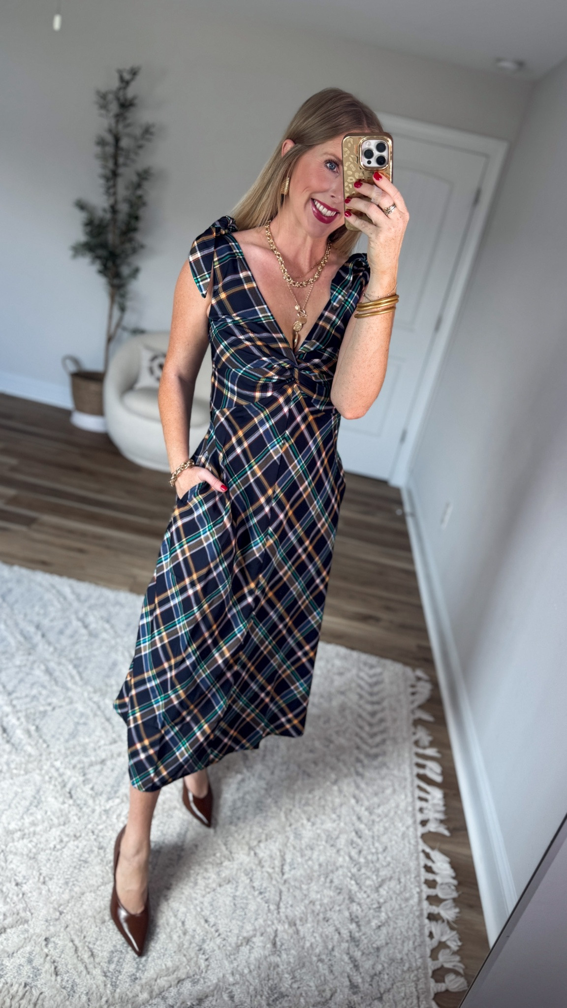 Weekend Walmart Wins try-on
Plaid twist front midi dress- small

#LTKootd