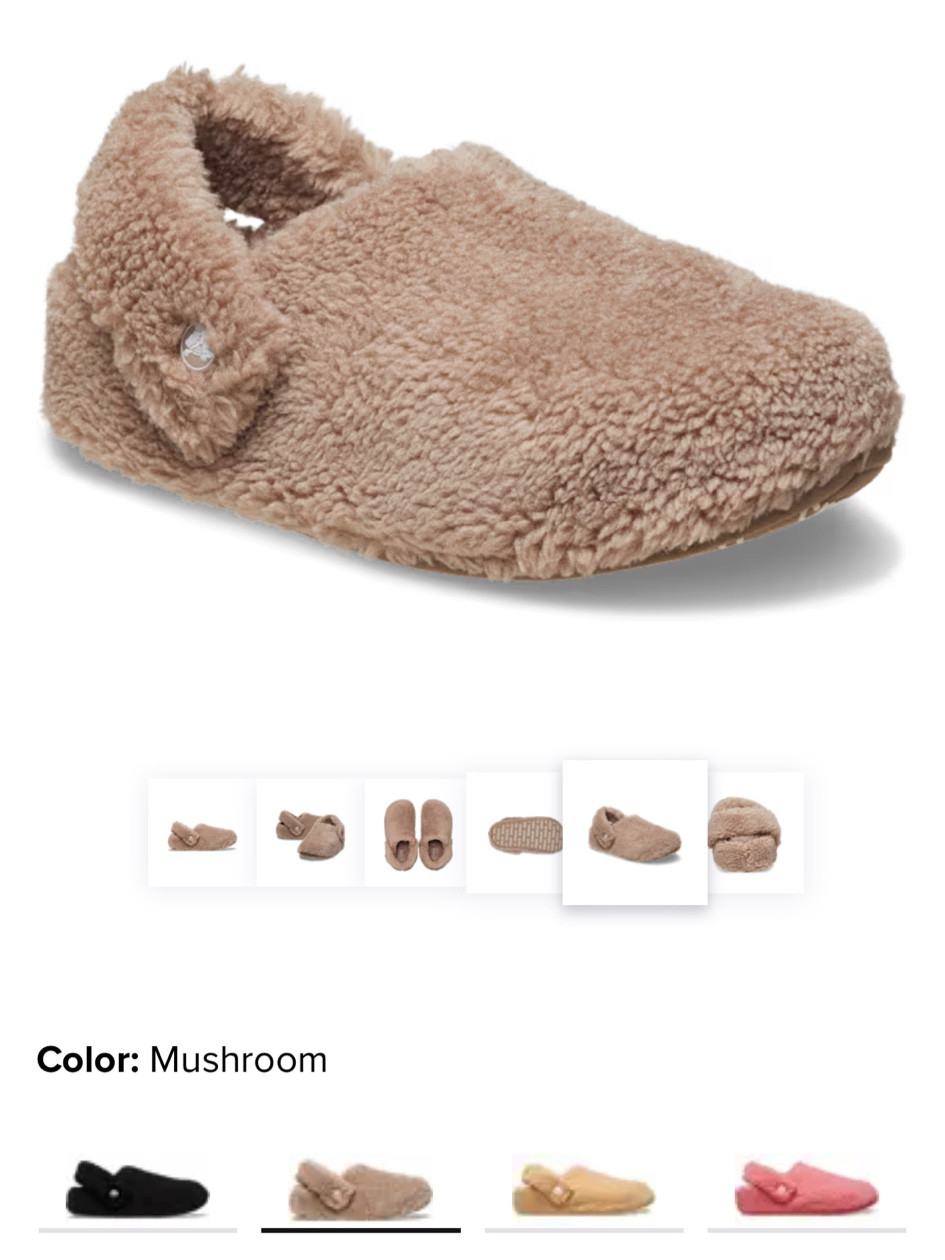 Fuzzy crocs 🙌🏻 #fallshoes #crocs #comfyshoes #fallfashion #sherpa 

#LTKShoeCrush