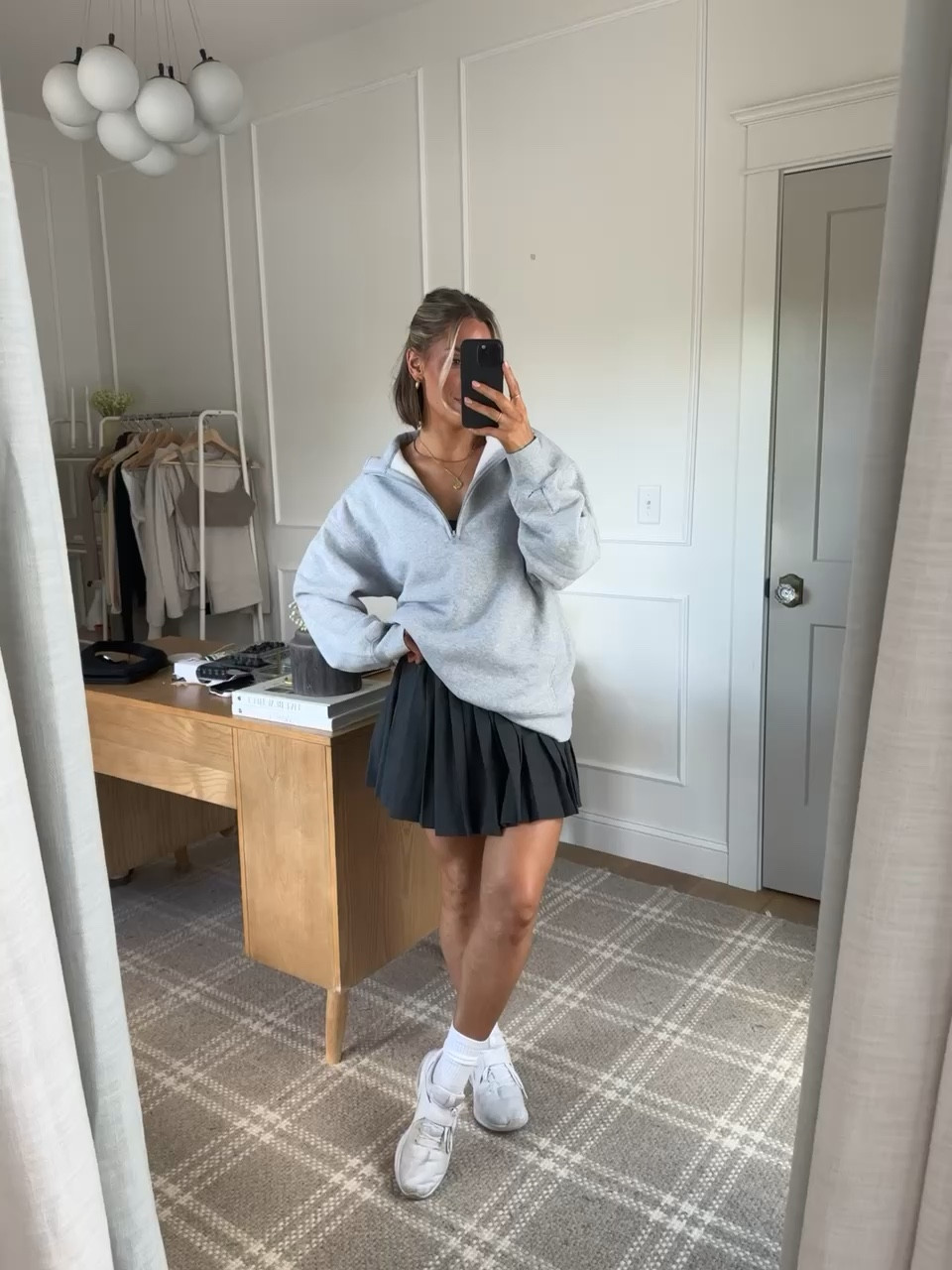 One of my fav sporty looks! quarter zip sweatshirt (M) and a pleated dress (S)

pair with some chunky sneakers & gold statement jewelry for a trendy look 

 

#LTKWatchNow #LTKStyleTip #LTKSpring