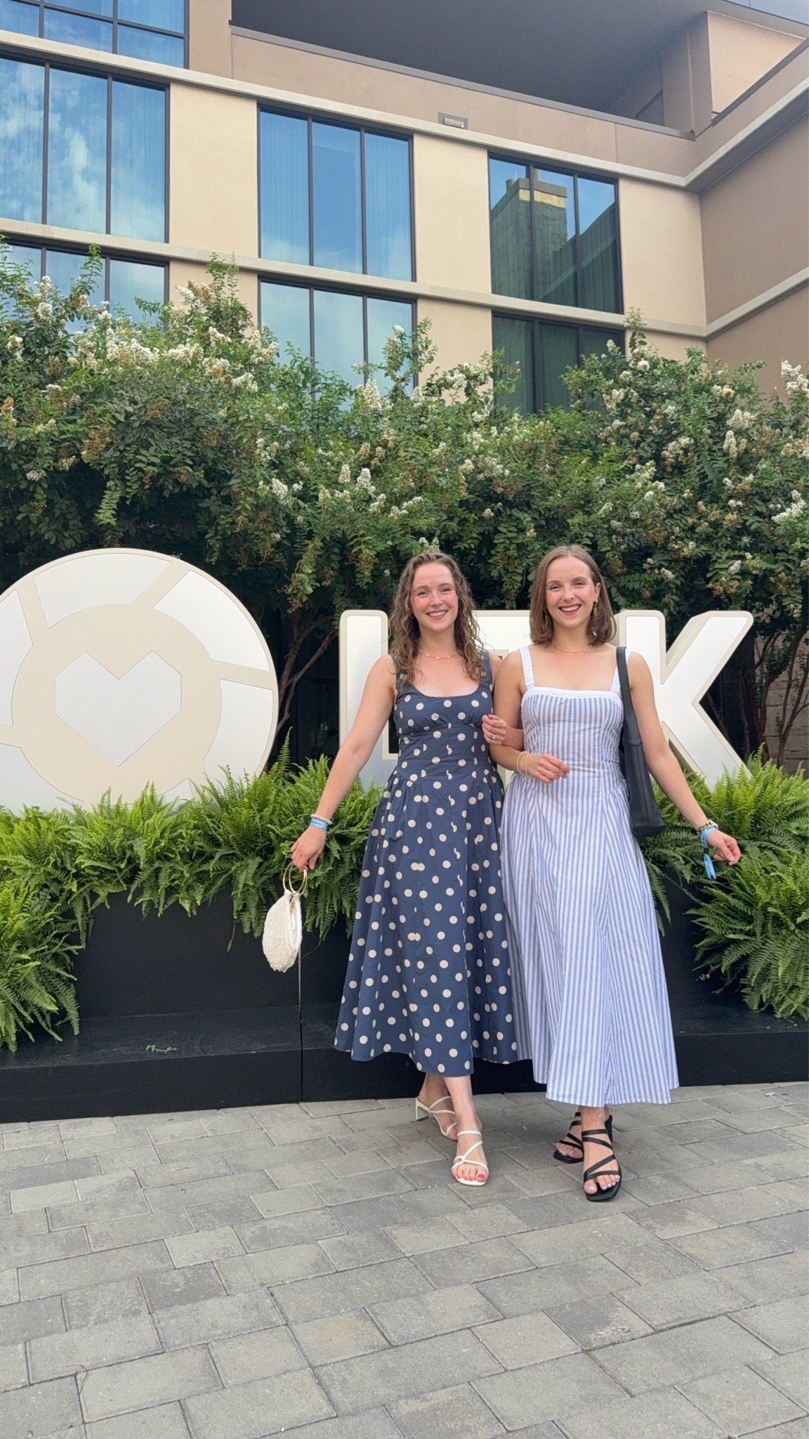 Cocktail party looks at the LTK Con!
xs petite in both dresses
100% cotton lined & pockets

#LTKCon #LTKSaleAlert #LTKPetite