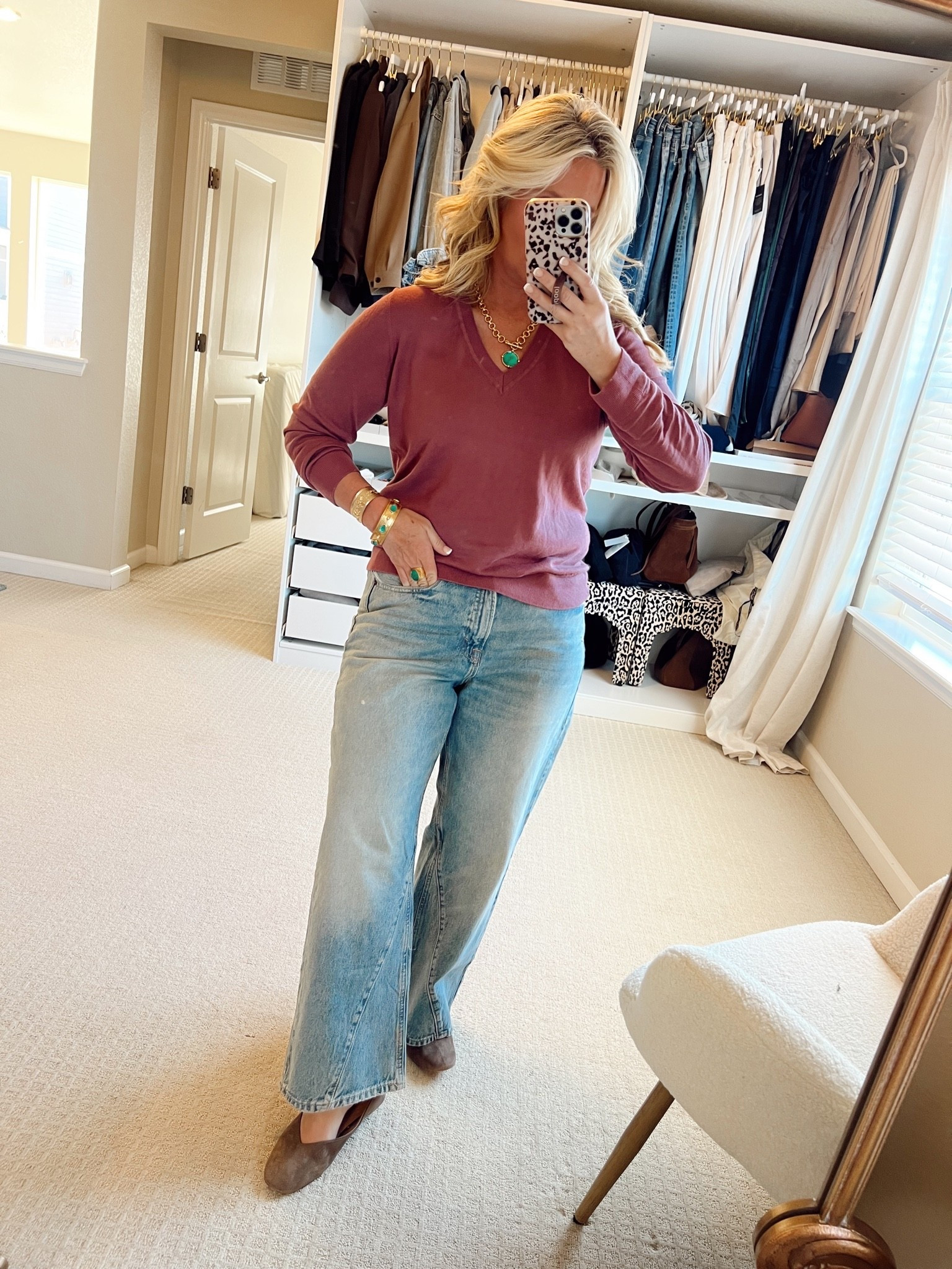 ✨Tap the bell, save and ❤️ start here over 40 fashion, midlife style, midsize fashion and luxury looks for less.  

1. 12 short (size down if in between sizes.)
2. 12 (size up if in between sizes.) for more relaxed 
3. Large petite (size up if in between sizes.) 

Jeans hug your belly too? These 3 DON’T! 👖🔥

I used to think my body was the problem.

My belly changed. My jeans stopped fitting the same. And somewhere along the way, I lost my confidence.

But here’s the truth…

My body wasn’t the problem. My jeans were.

So I changed my strategy.

✨ LIFT the eye
✨ SKIM the belly, don’t squeeze
✨ BALANCE my proportions

These are 3 of my bestselling jeans that work WITH my midlife body, not against it.

Same body. Different physics.™

Because we wear the clothes. The clothes don’t wear US.



👑 Helping you look good, feel good.
— Lindsey Denver

Comment SHOP below to receive a DM with the link to this post on my LTK ⬇ https://liketk.it/6pJcC