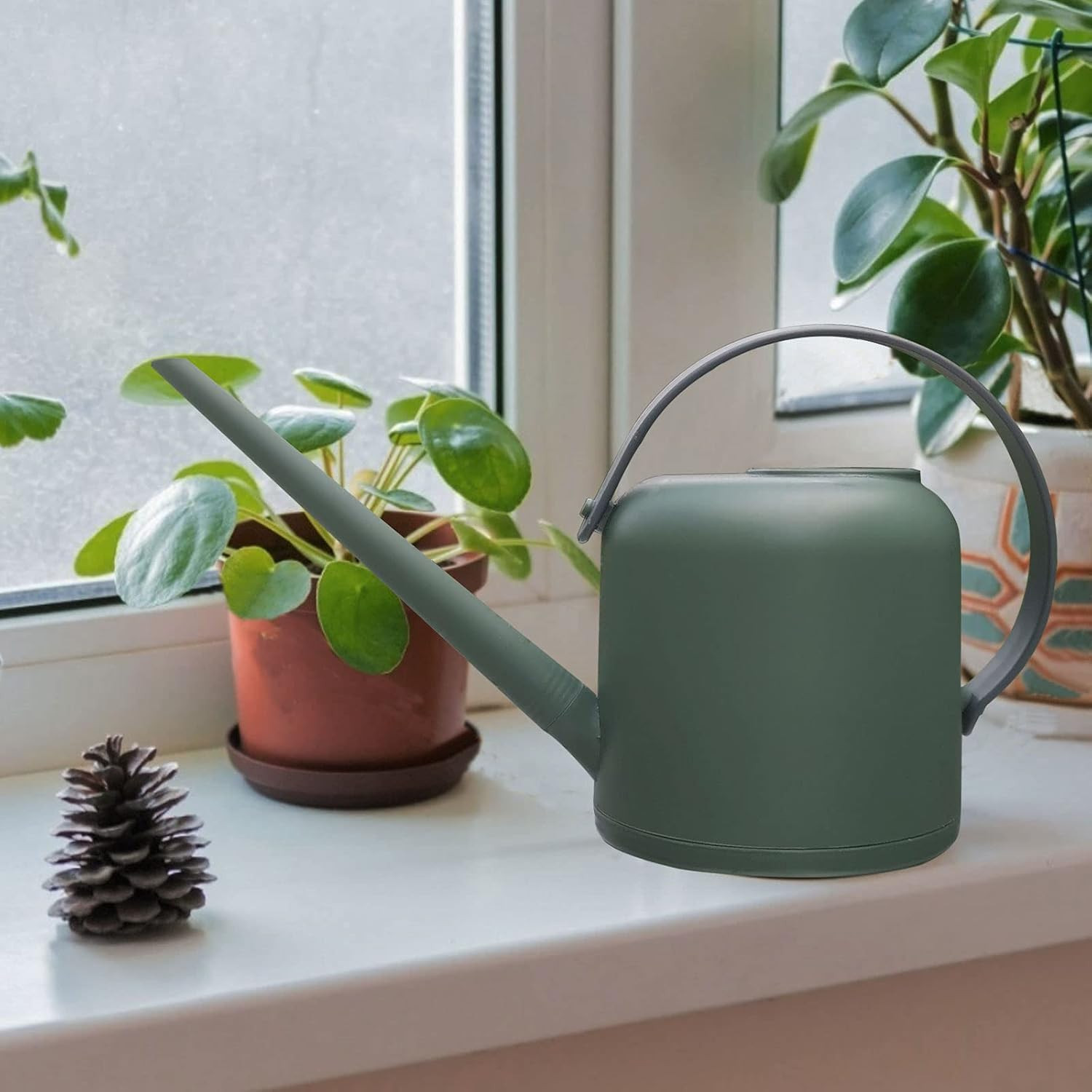 Watering Can for Indoor Plants, Small Watering Cans for House Plant,1.7L 50oz 1/2 Gallon (Green) | Amazon (CA)