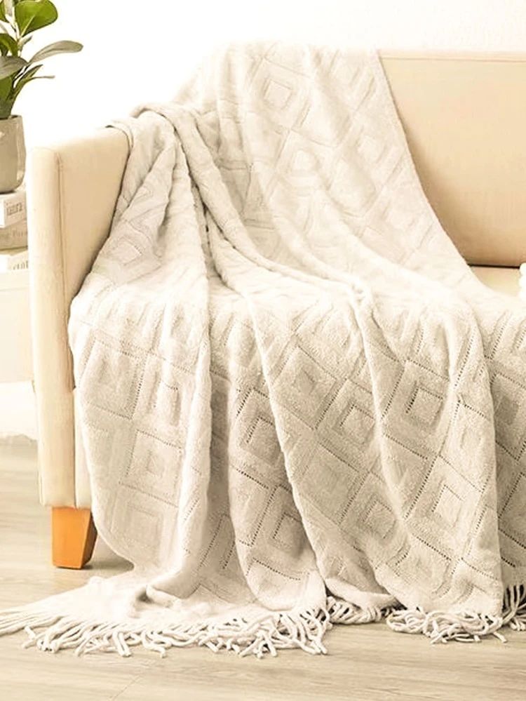 Tassel Decor Knitted Blanket | SHEIN