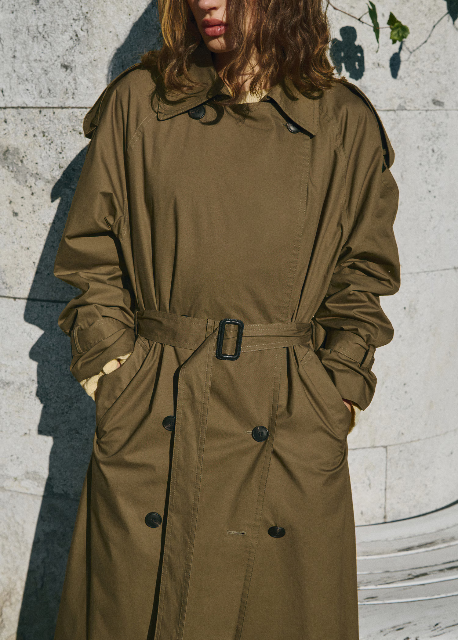 Double-breasted trench coat with corduroy collar - Women | MANGO USA | Mango (US/MX/AU)