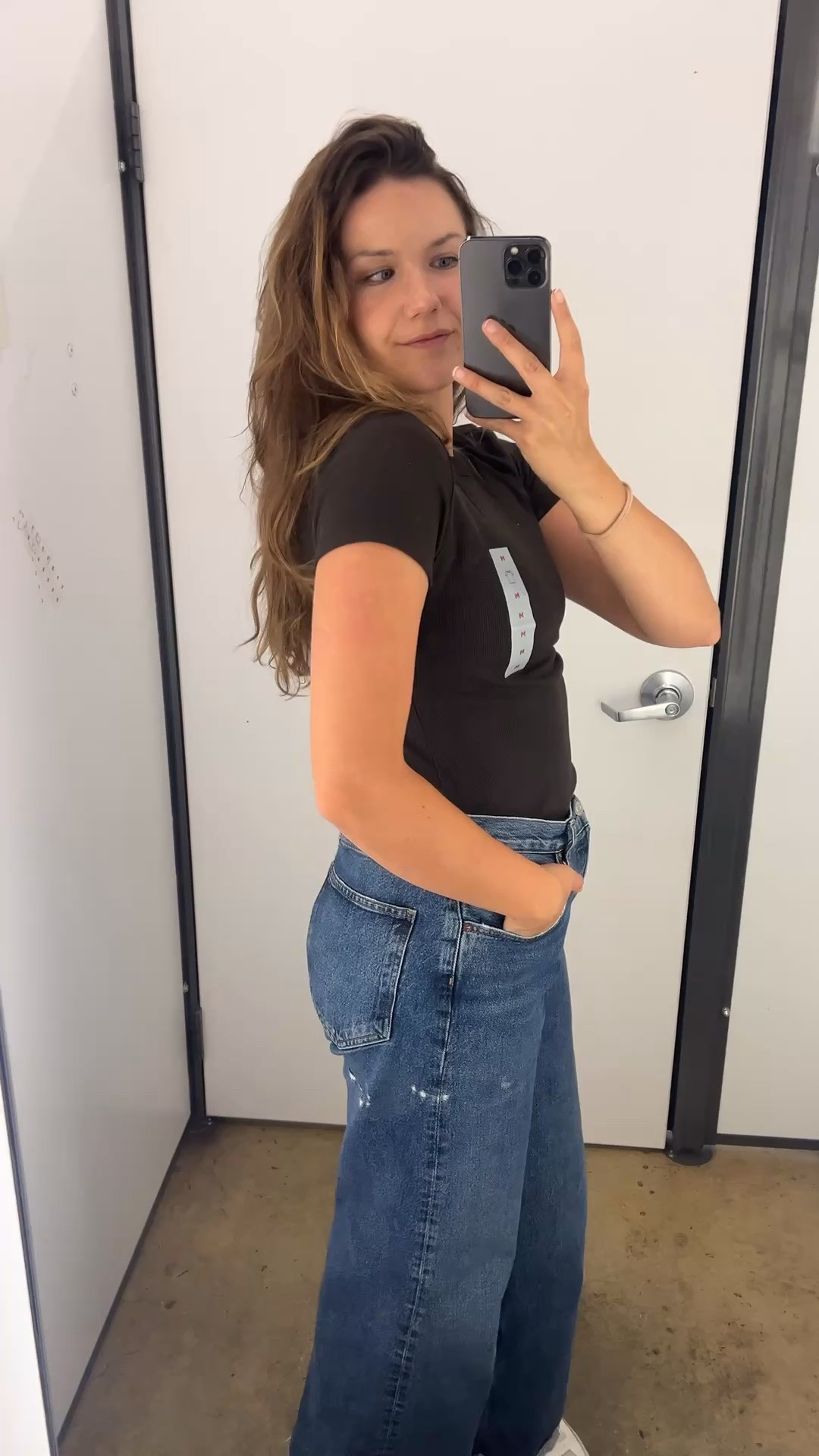 6/23/26 🛍️ come shopping with me as a mid-size fashion creator & personal shopper! I tried on a lot of different stores today, Aerie, Free People, Old Navy, & Aritzia! Which was your favorite?

#LTKdayinmylife #LTKMidsize #LTKSaleAlert