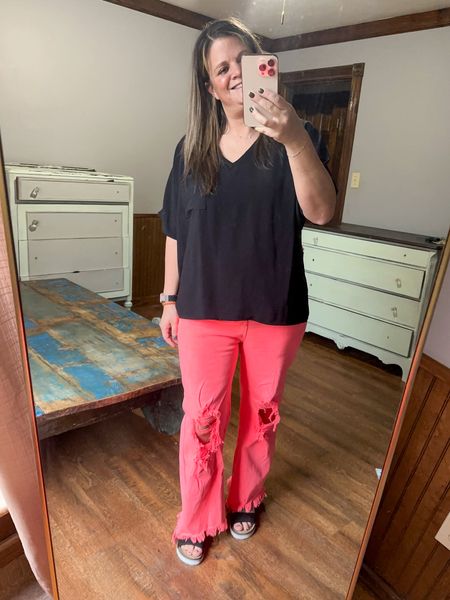 My favorite Risen jeans. They are true to size, fit so well and oh so cute !

#LTKmidsize #LTKstyletip #LTKfindsunder50